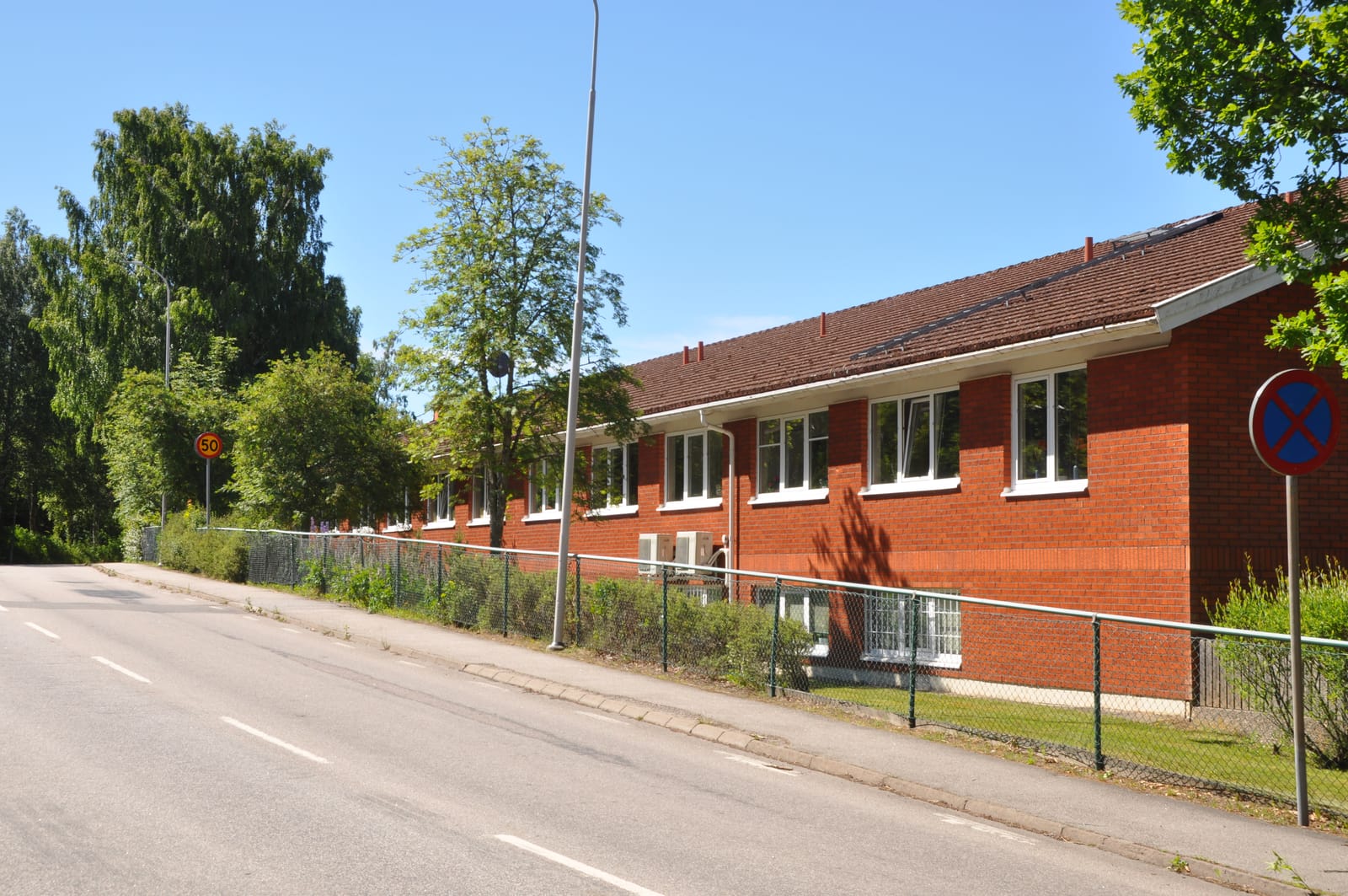 2 rok · 64 m² i Lyrestad – bild 2