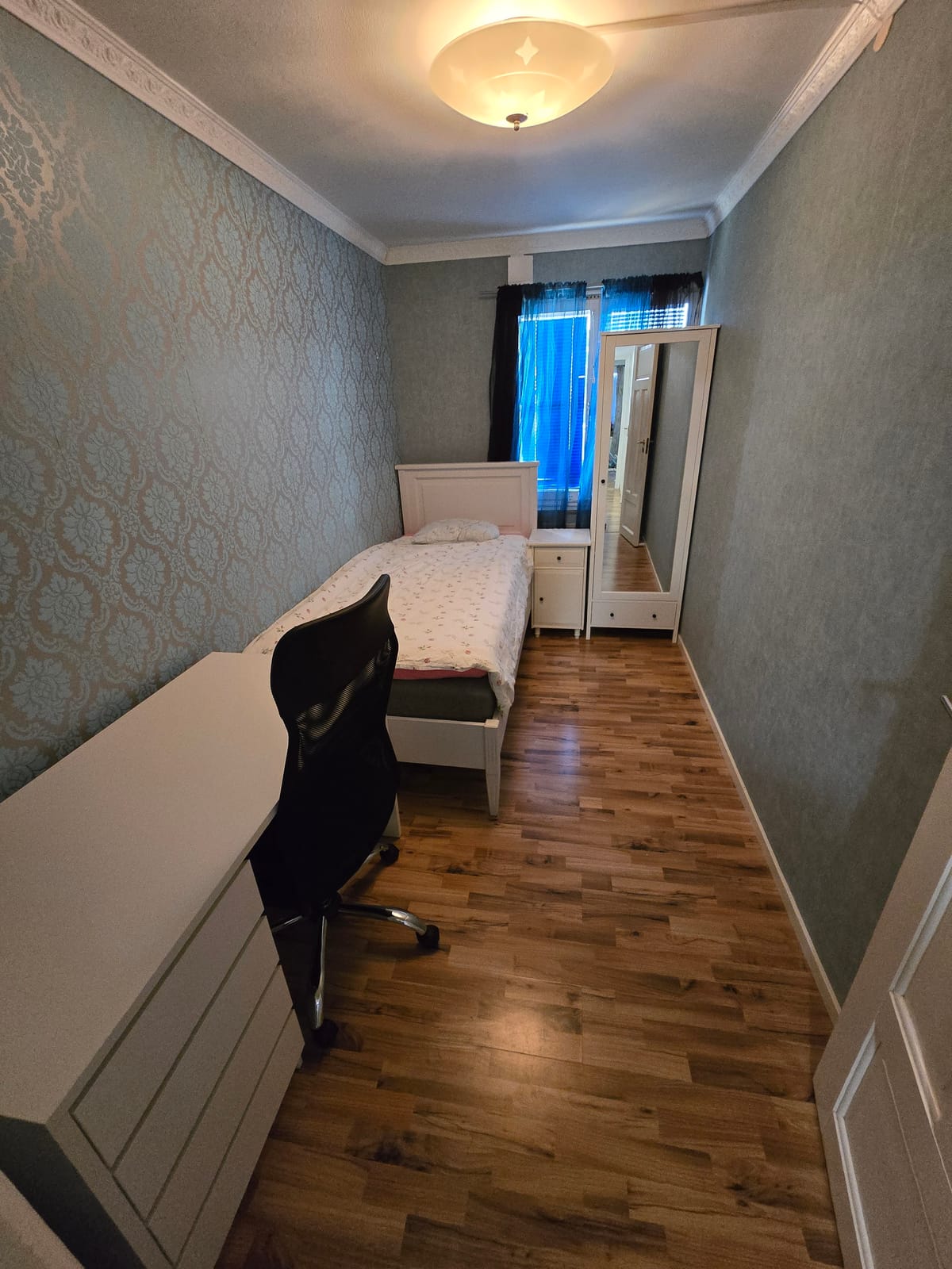 Radhus, 1 rooms, 10 sqm, Kista