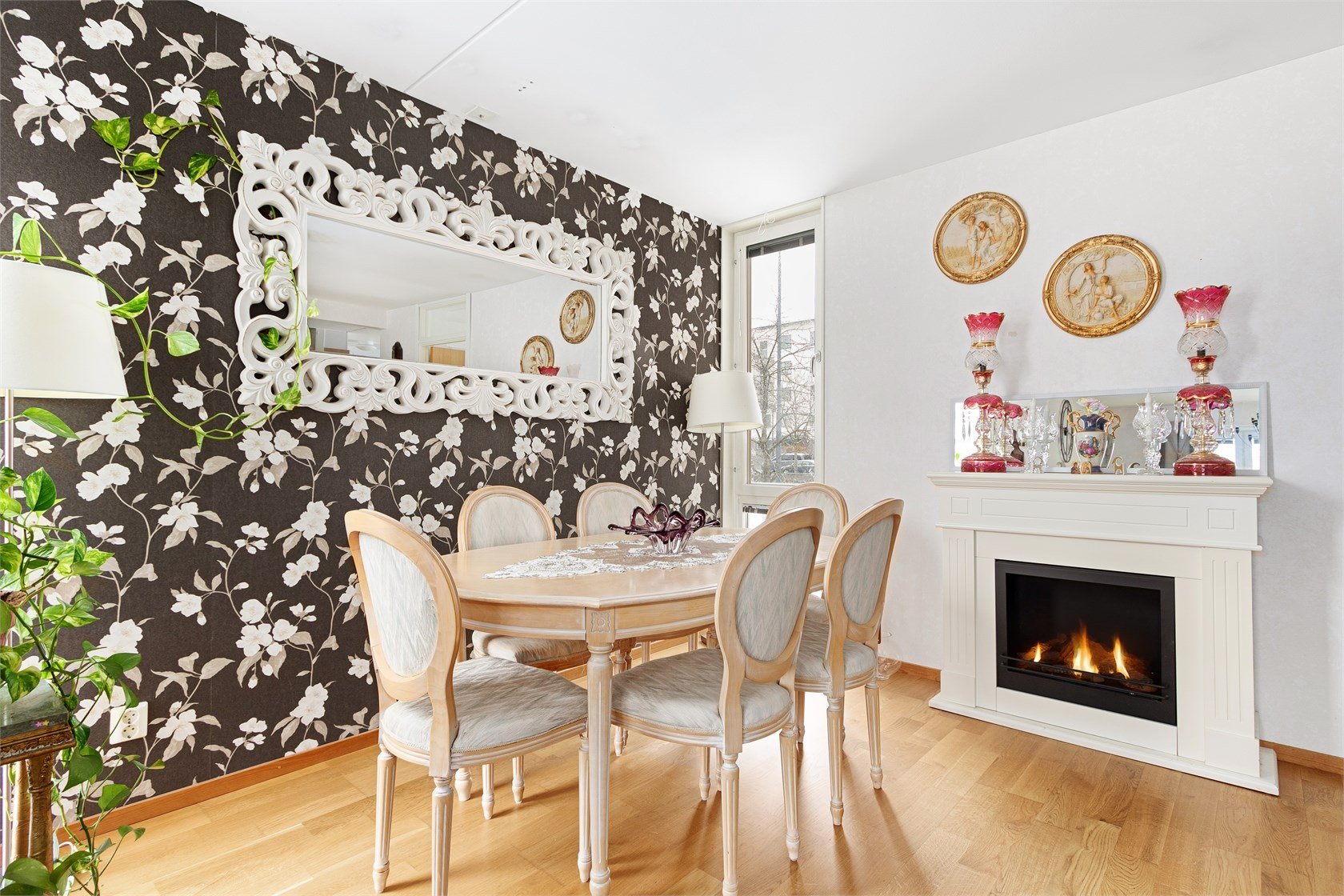Lägenhet, 4 rooms, 103 sqm, Hässelby – bild 2