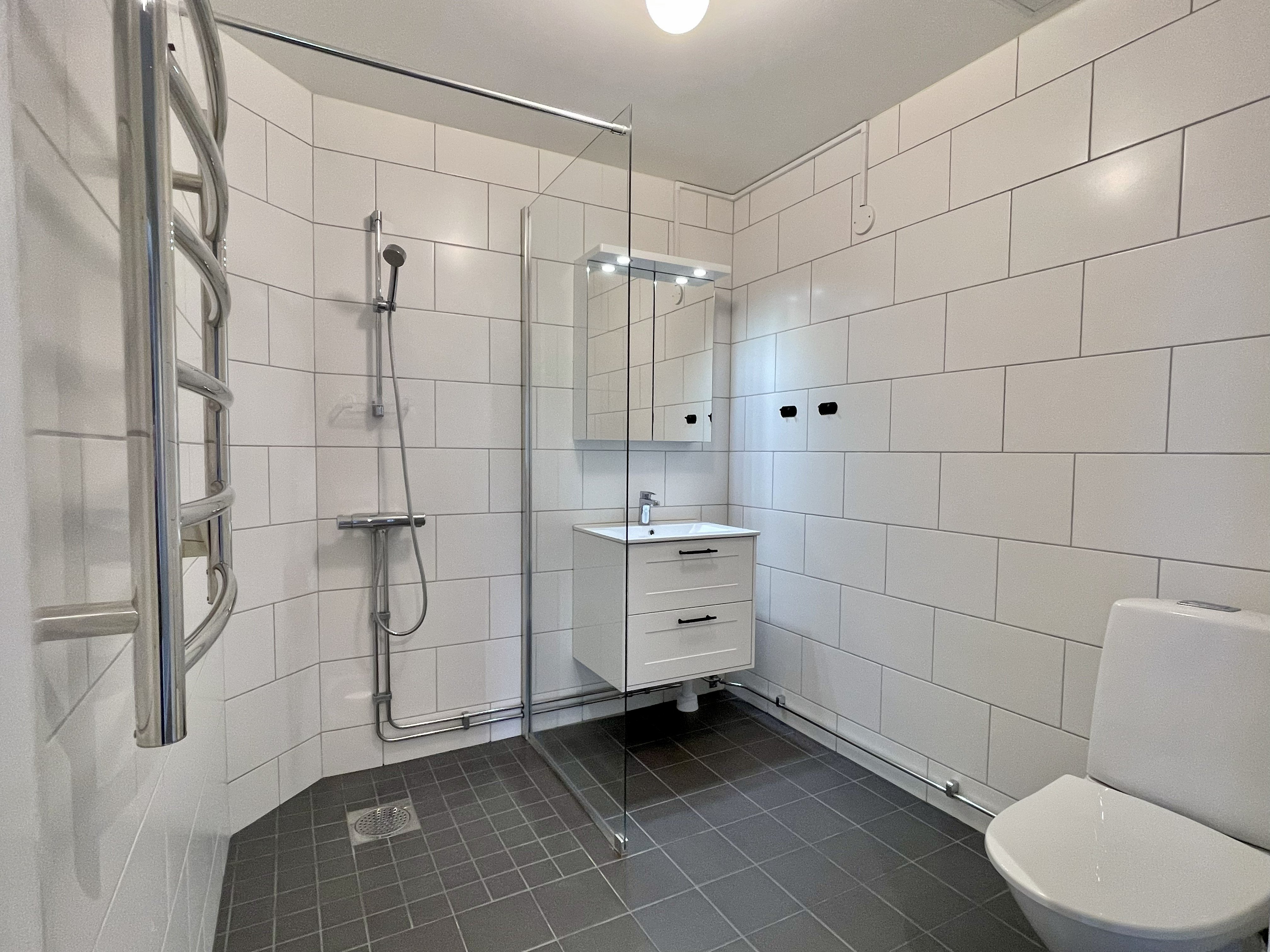 Lägenhet, 5 rooms, 169 sqm, Bro – bild 8