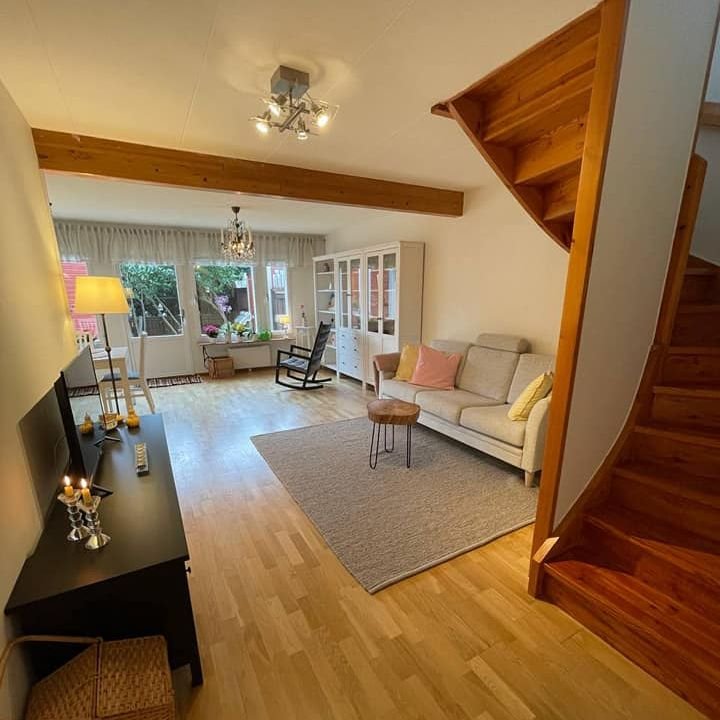 Radhus, 4 rooms, 110 sqm, Hässelby – bild 4