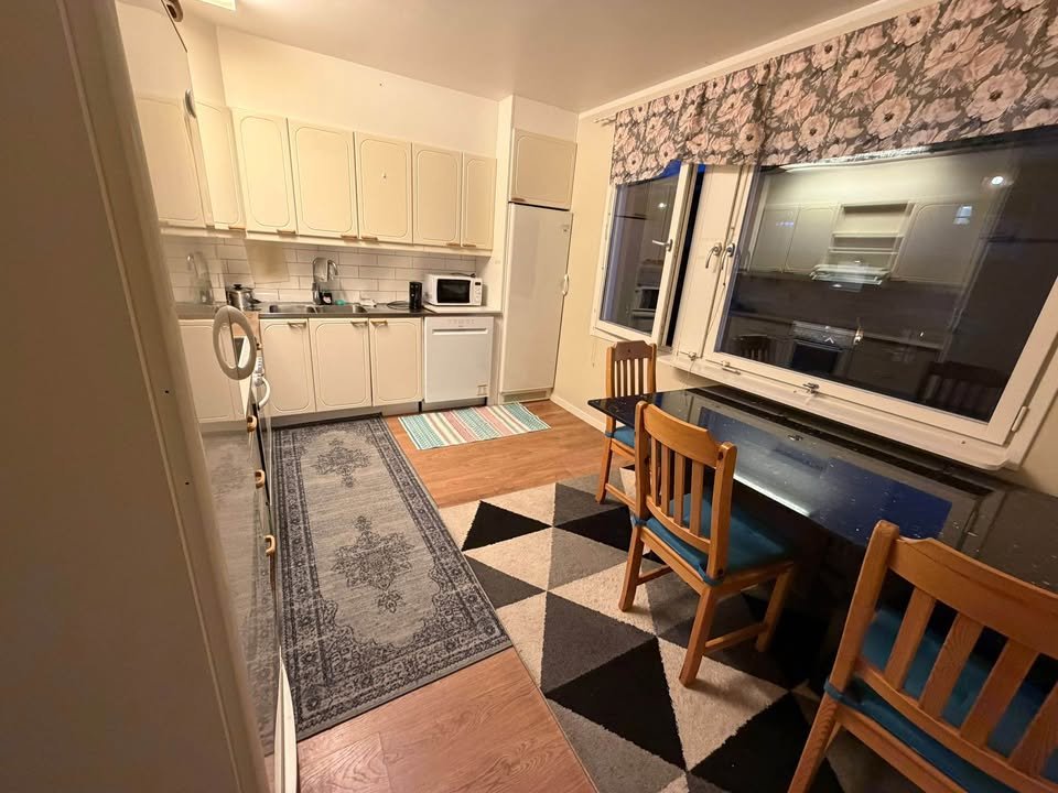 Lägenhet, 2 rooms, 61 sqm, Södertälje – bild 3