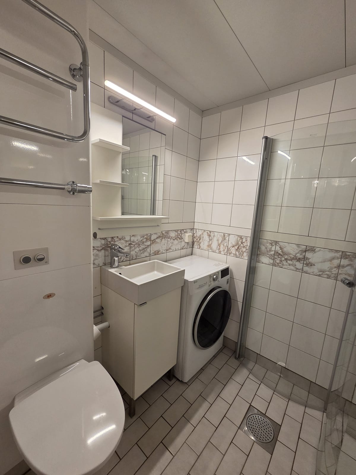 2 rok · 60 m² i Västerhaninge – bild 2