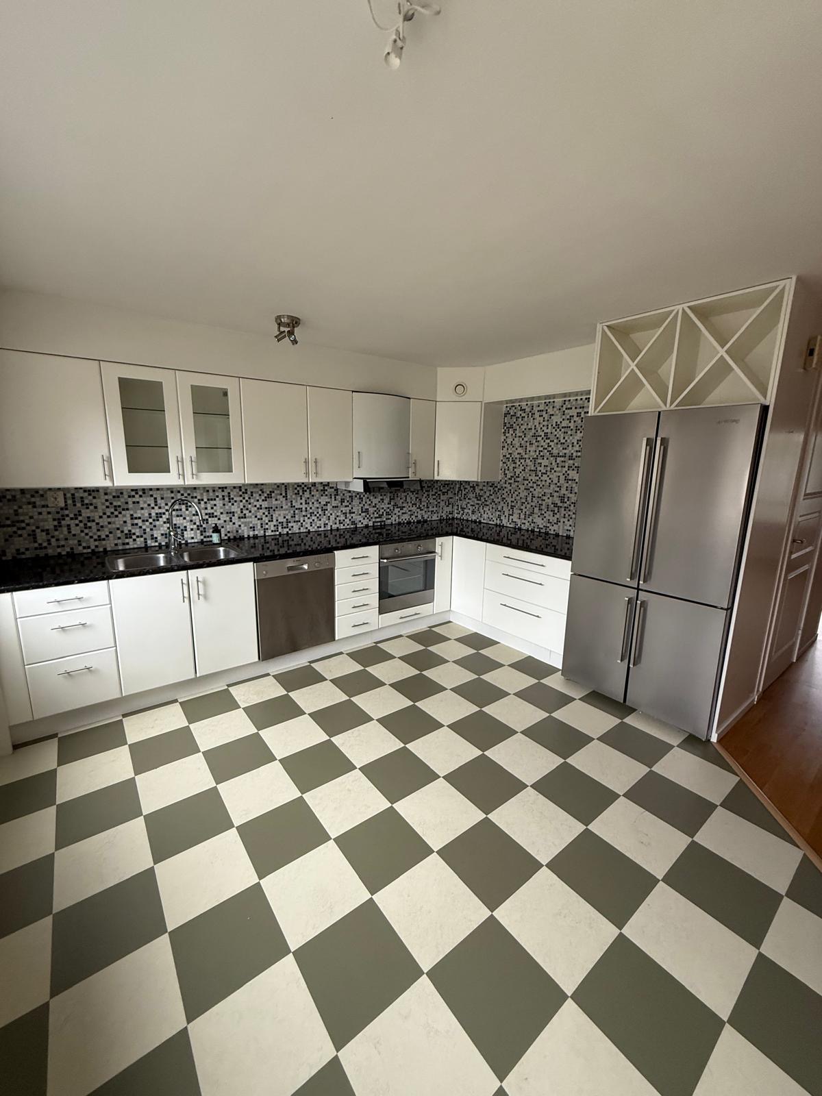 5 rok · 122 m² i Skellefteå – bild 23