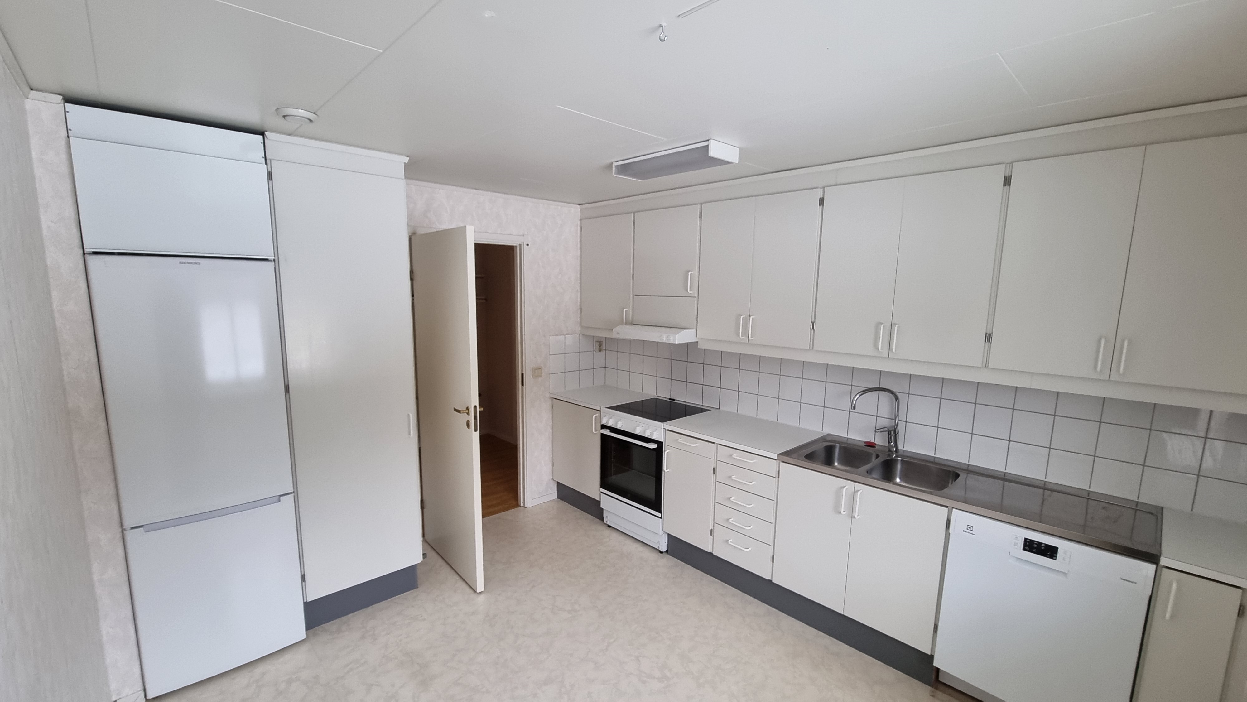 Lägenhet, 3 rooms, 78 sqm, Ölsremma – bild 2