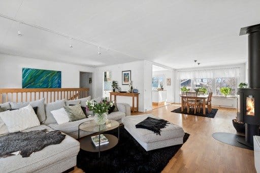 4 rok · 110 m² i Hässelby – bild 3