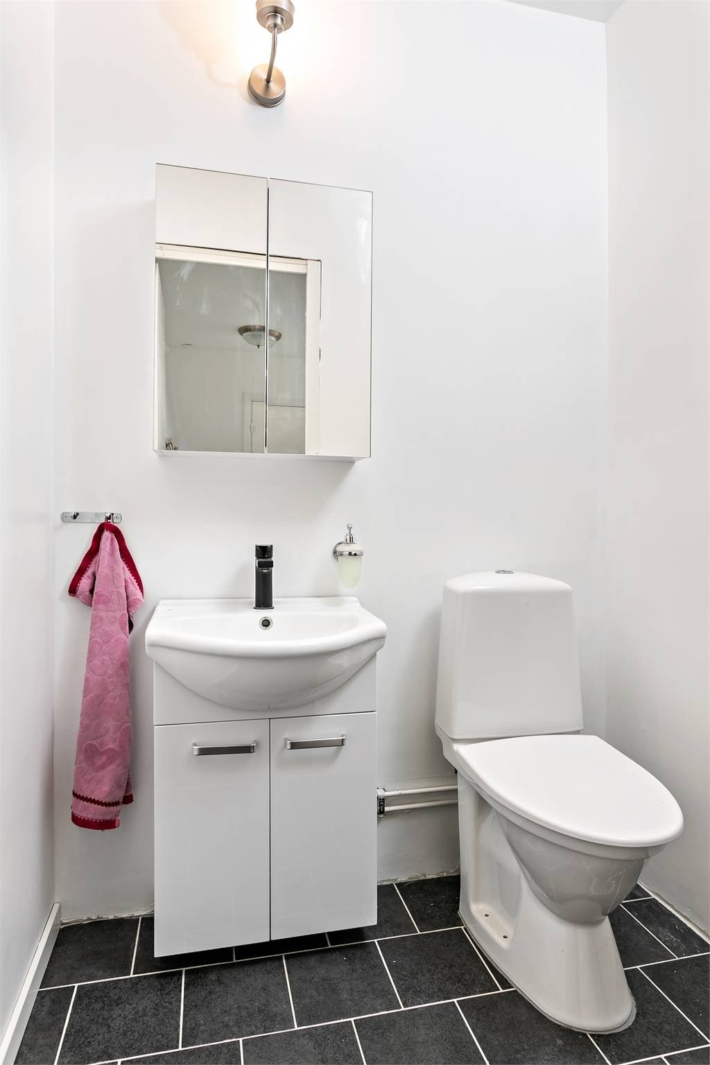 3 rok · 84 m² i Kungsängen – bild 8