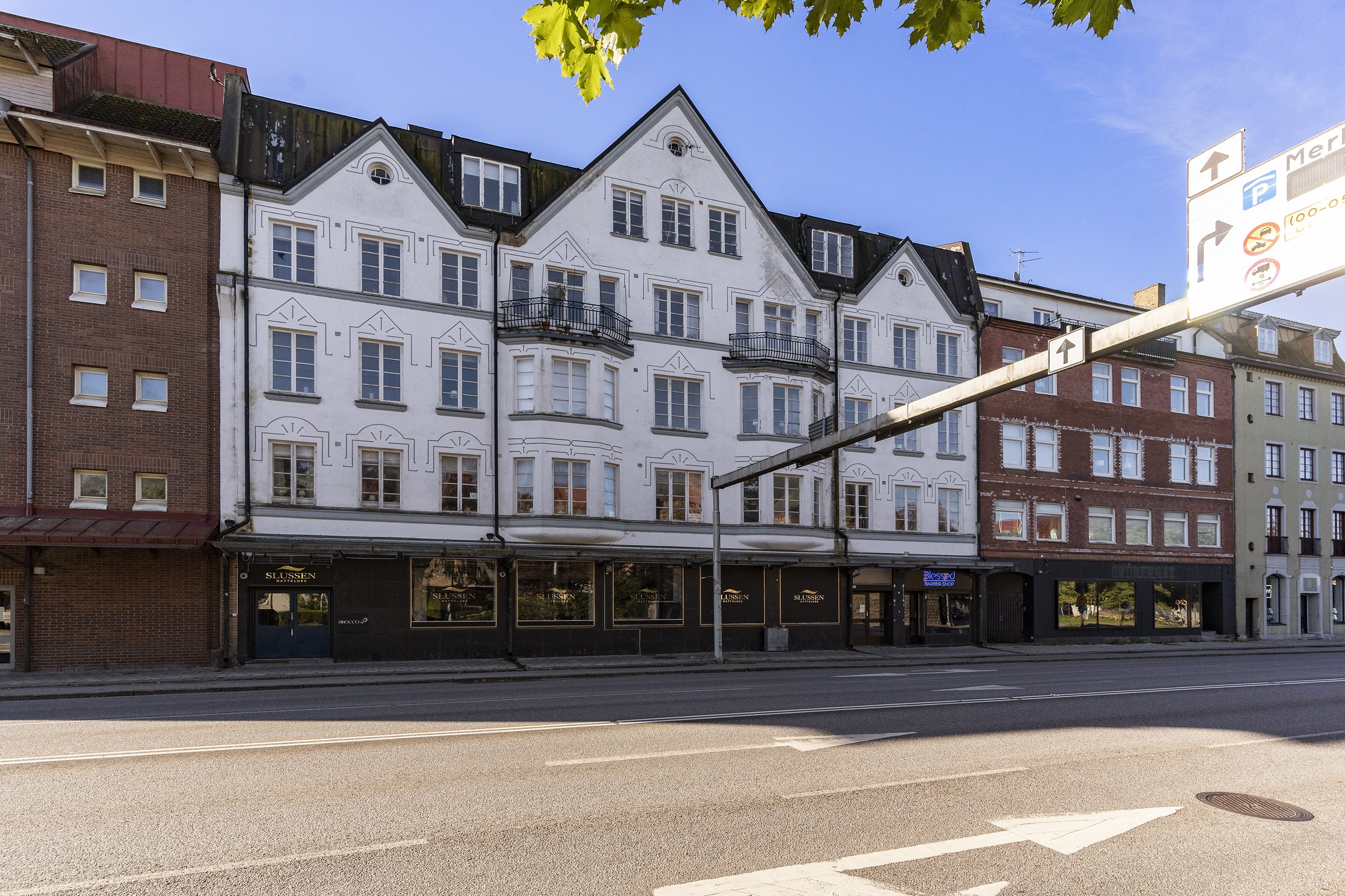 Lägenhet, 5 rooms, 184 sqm, Trollhättan – Trollhättan