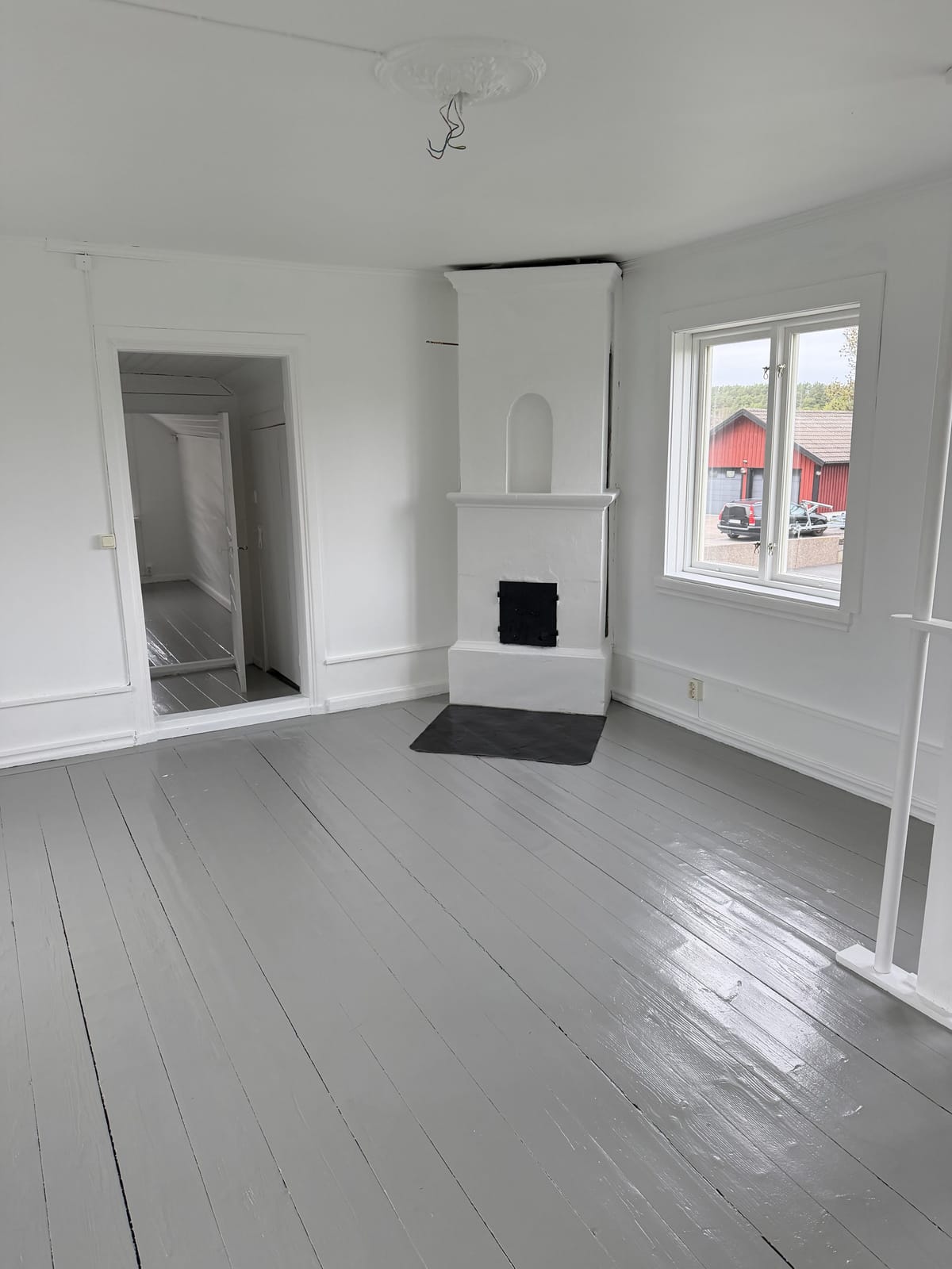 4 rok · 90 m² i Ellös – bild 2
