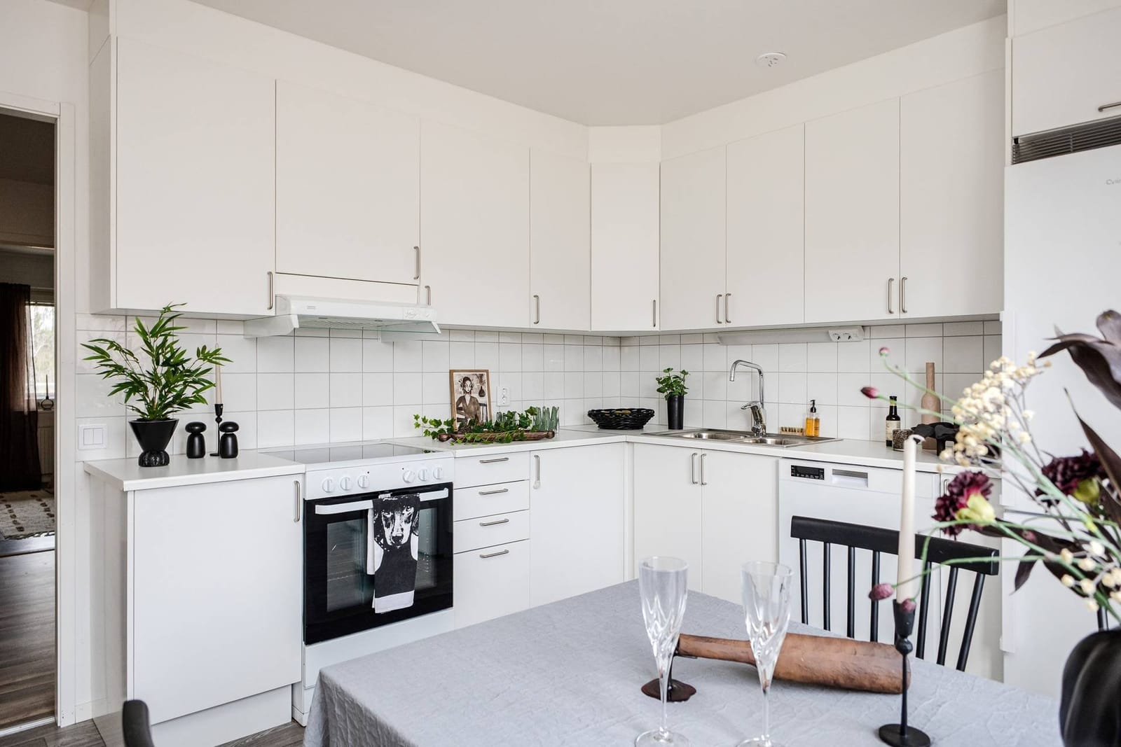 Lägenhet, 3 rooms, 90 sqm, Västerås