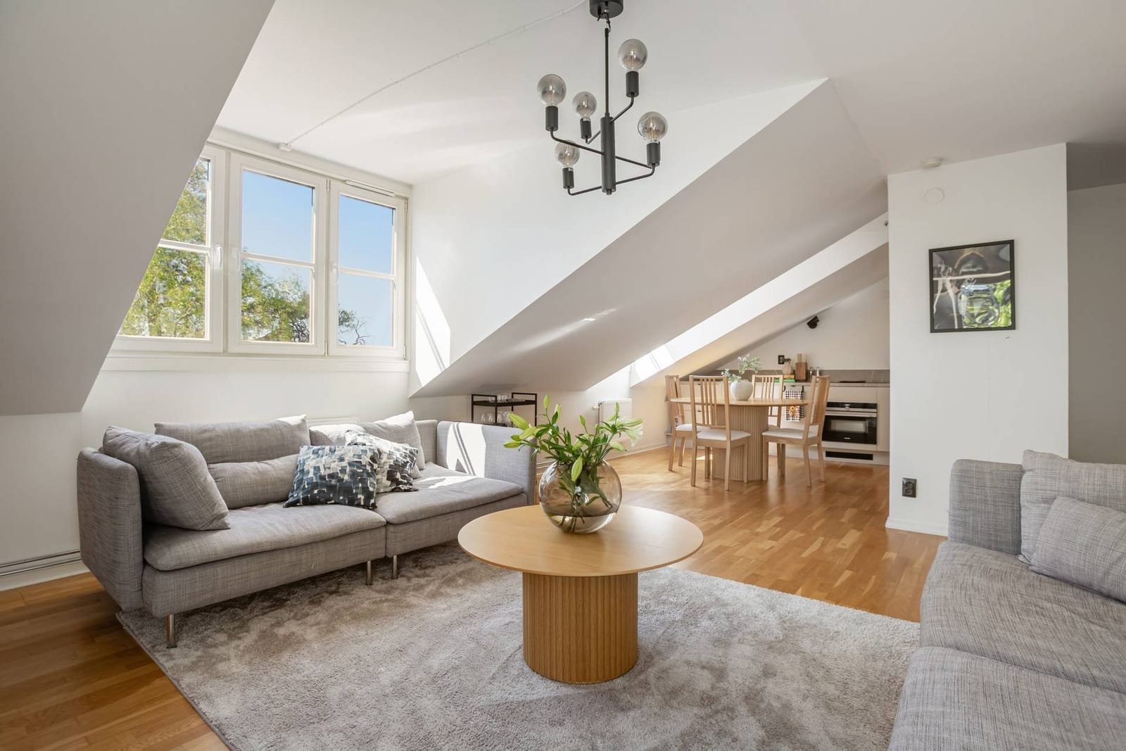 2 rok · 53 m² i Sundbyberg – bild 2