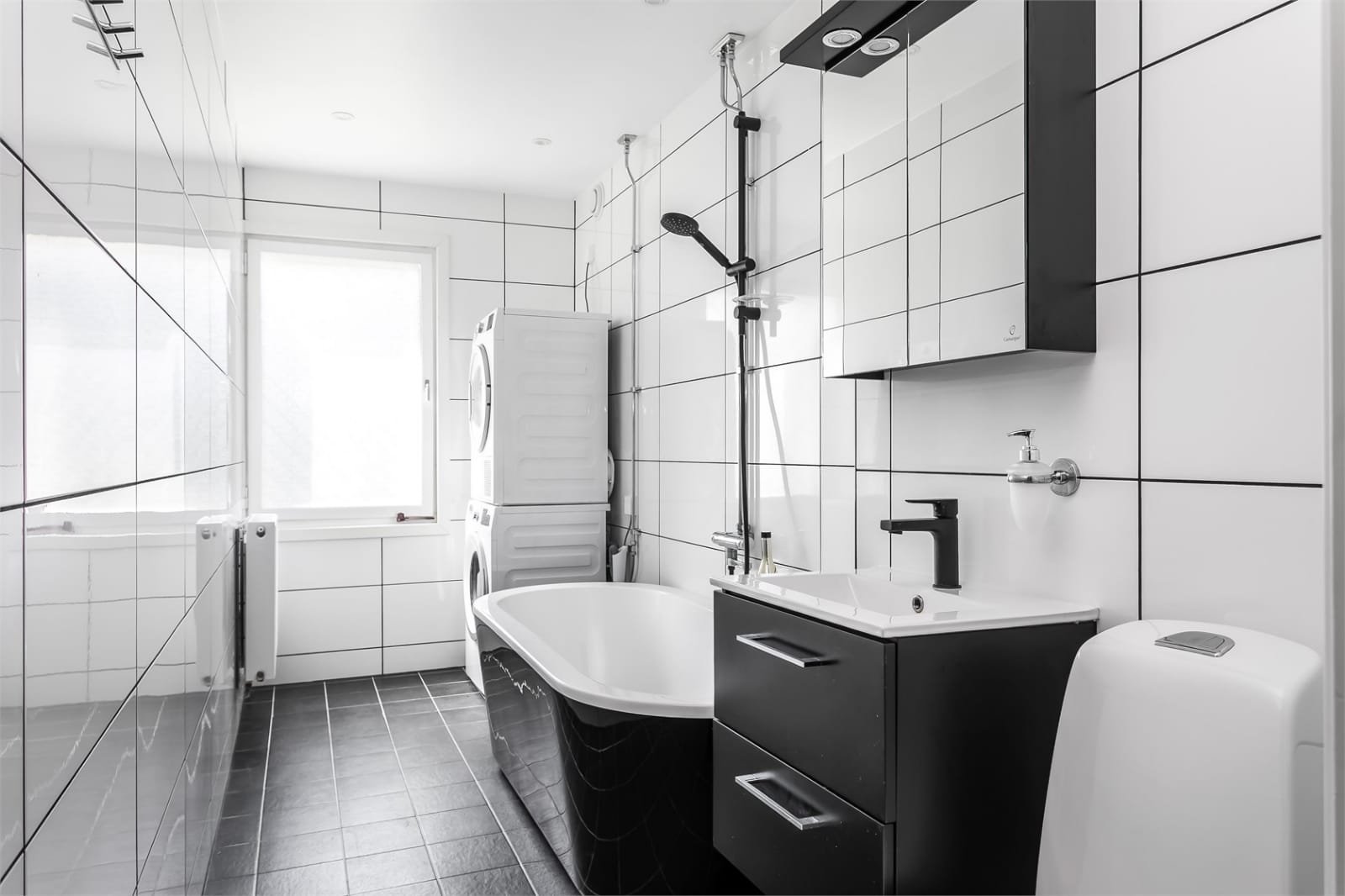 3 rok · 84 m² i Kungsängen – bild 10