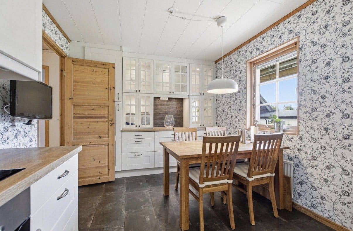 6 rok · 241 m² i Eksjö – bild 8