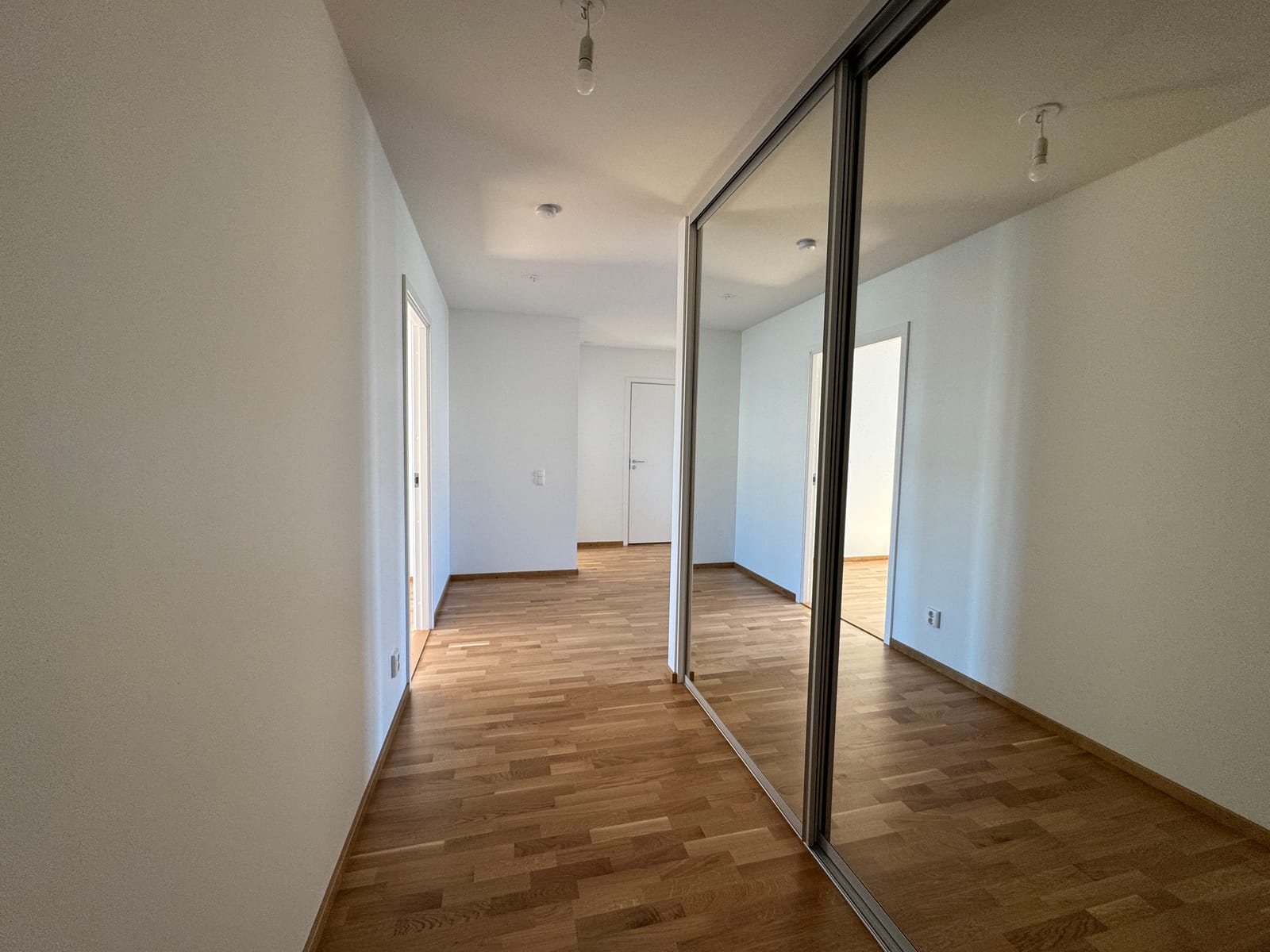 4 rok · 97 m² i Järfälla – bild 15