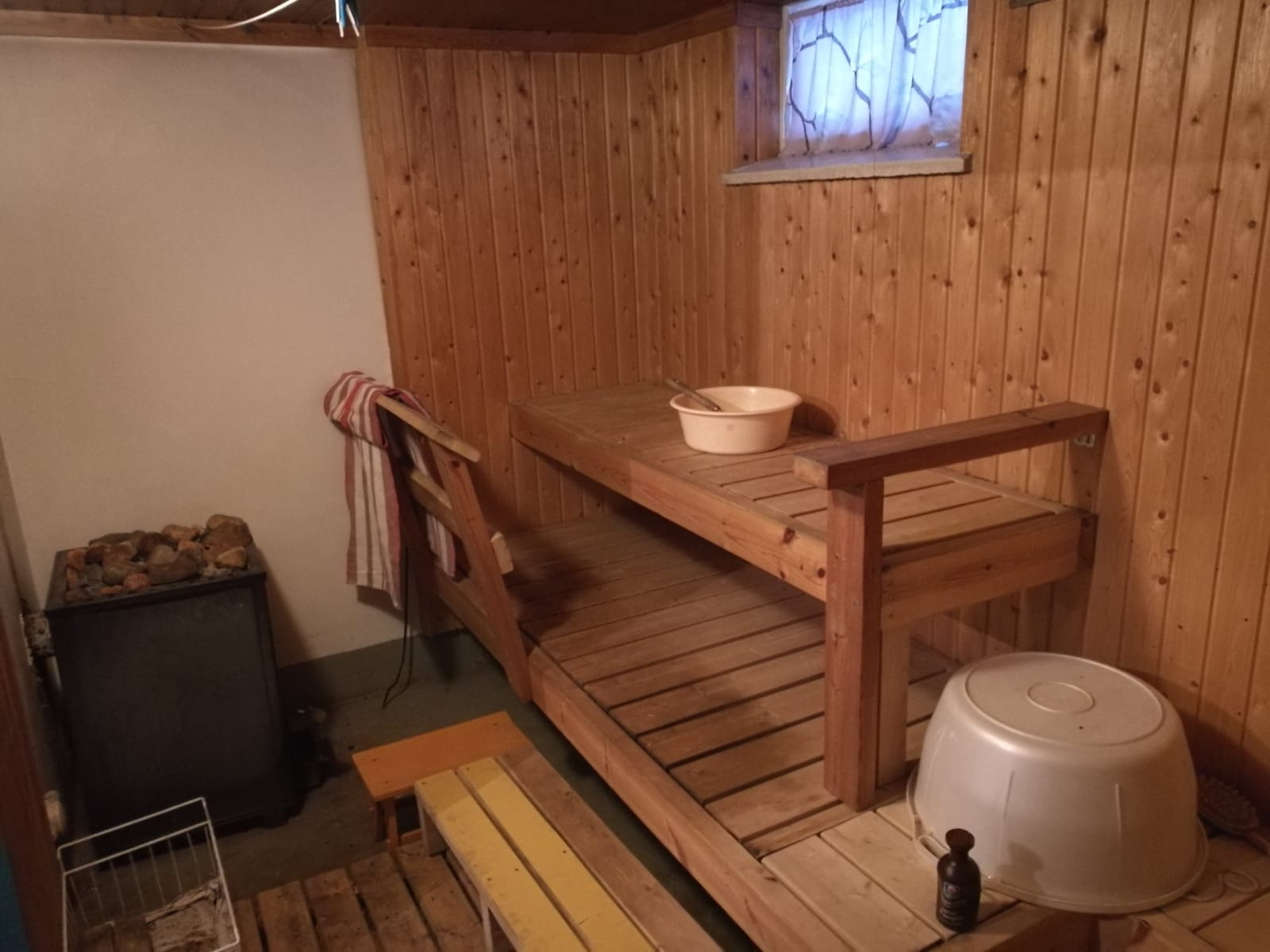4 rok · 90 m² i Juoksengi – bild 20