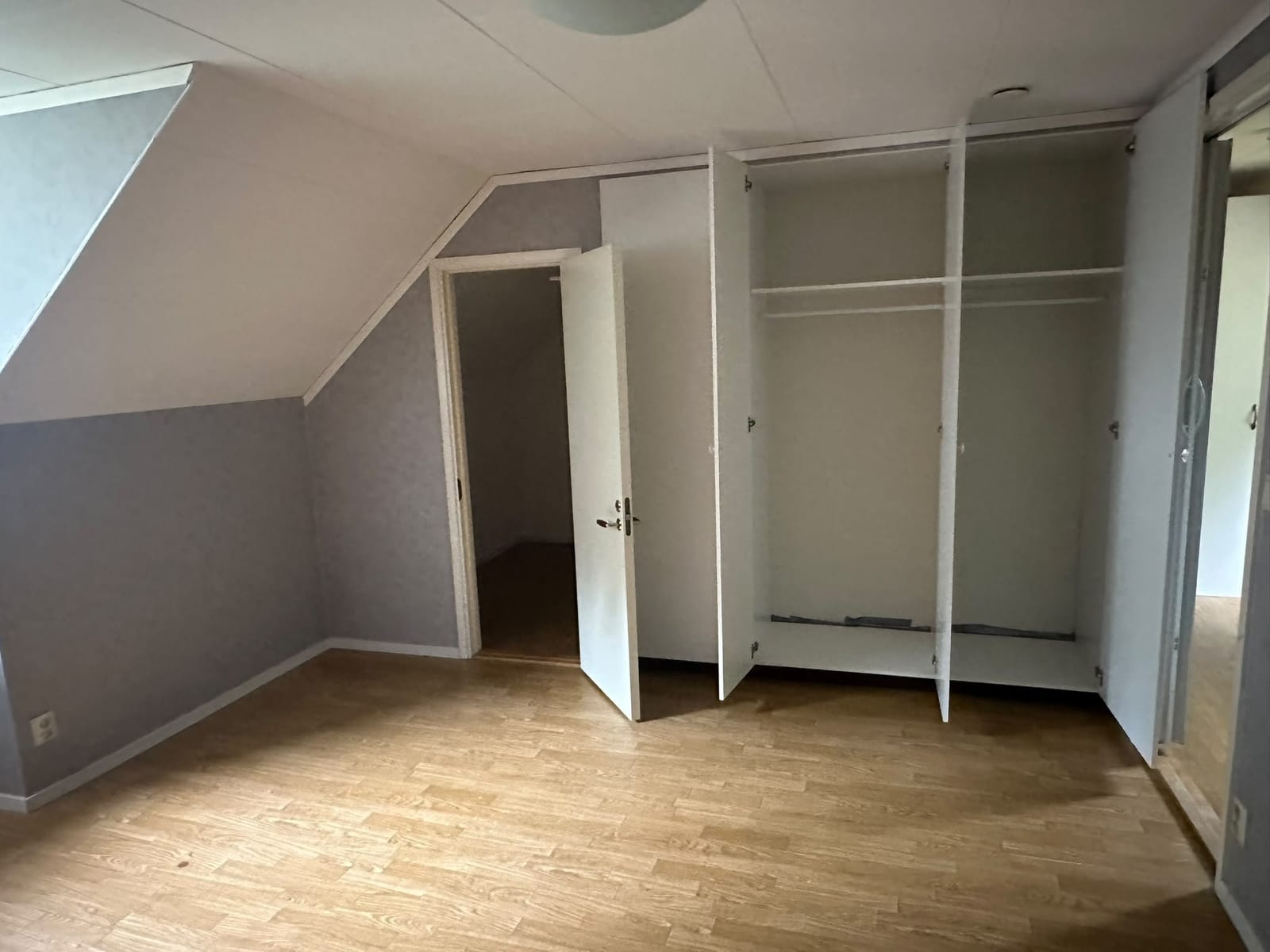 2 rok · 64 m² i Nykroppa – bild 8