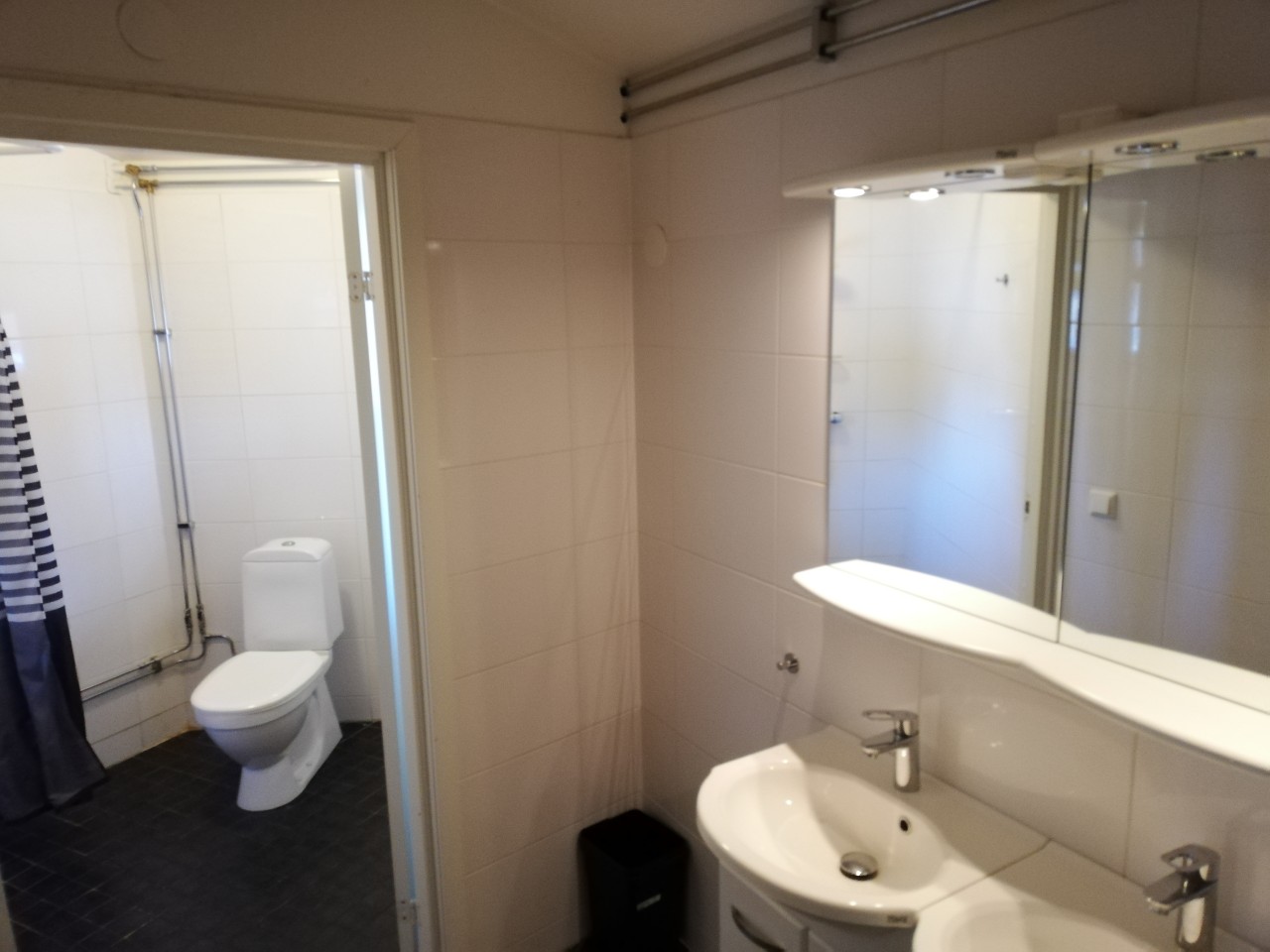 Villa/Hus, 9 rooms, 255 sqm, Järfälla – bild 2