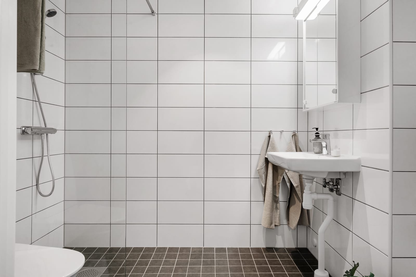 1 rok · 27 m² i Täby – bild 22