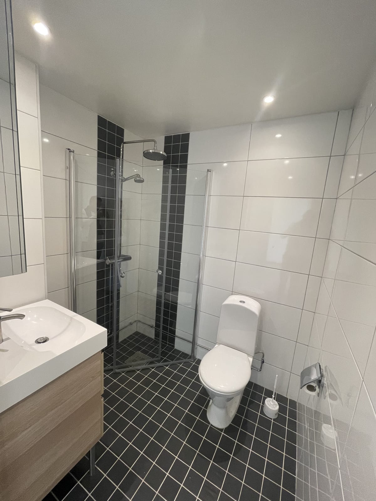 5 rok · 200 m² i Järfälla – bild 4