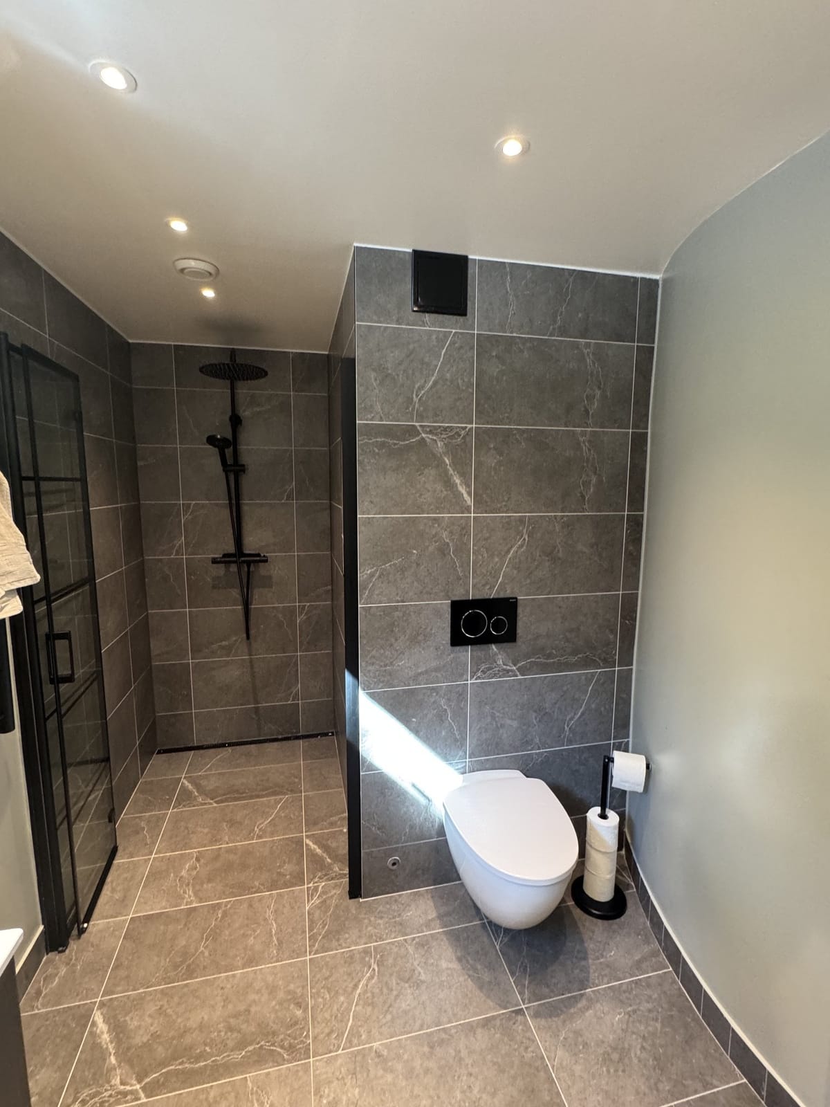 7 rok · 228 m² i Saltsjöbaden – bild 16