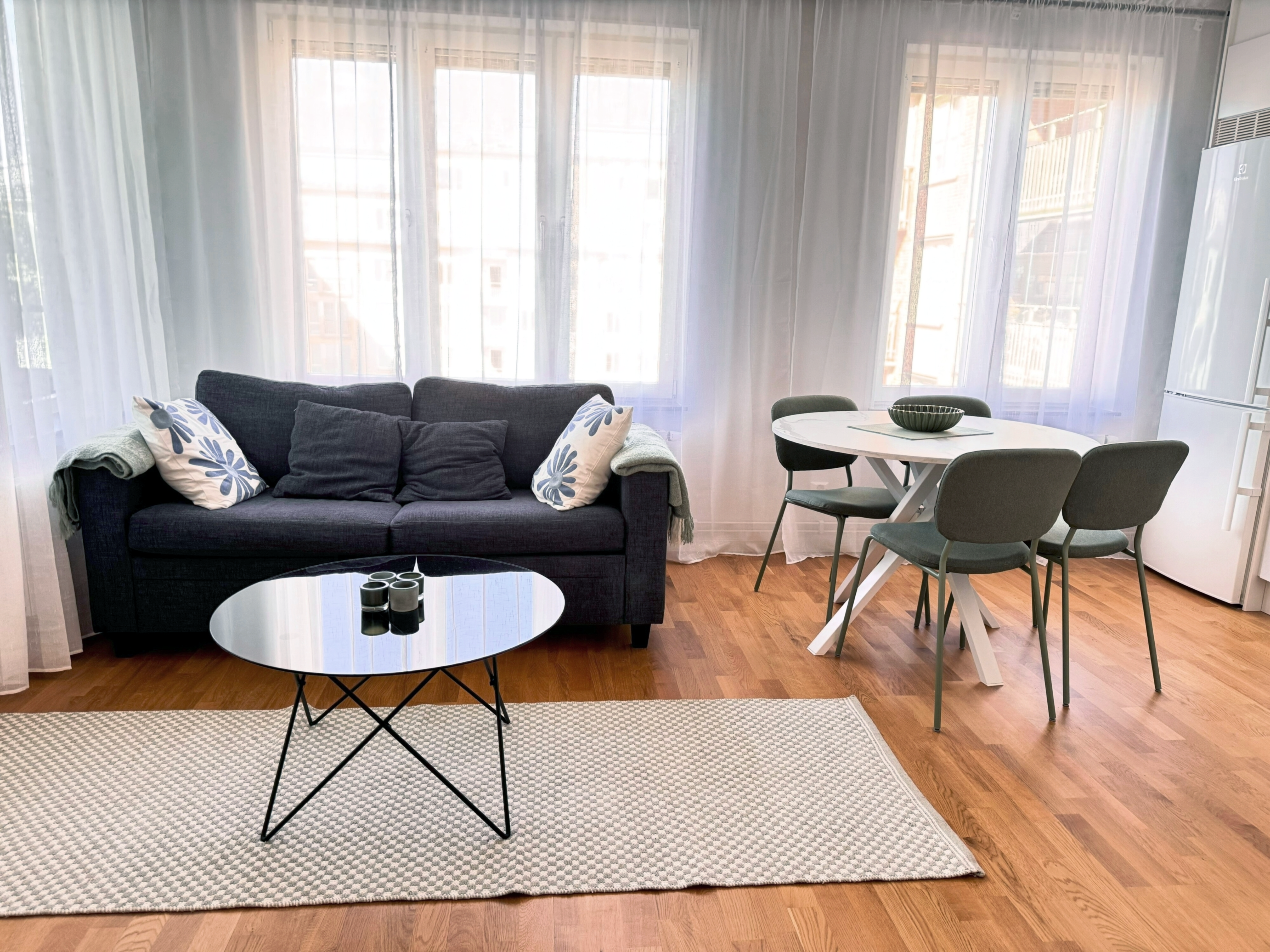 Lägenhet, 1 rooms, 41 sqm, Solna – bild 2
