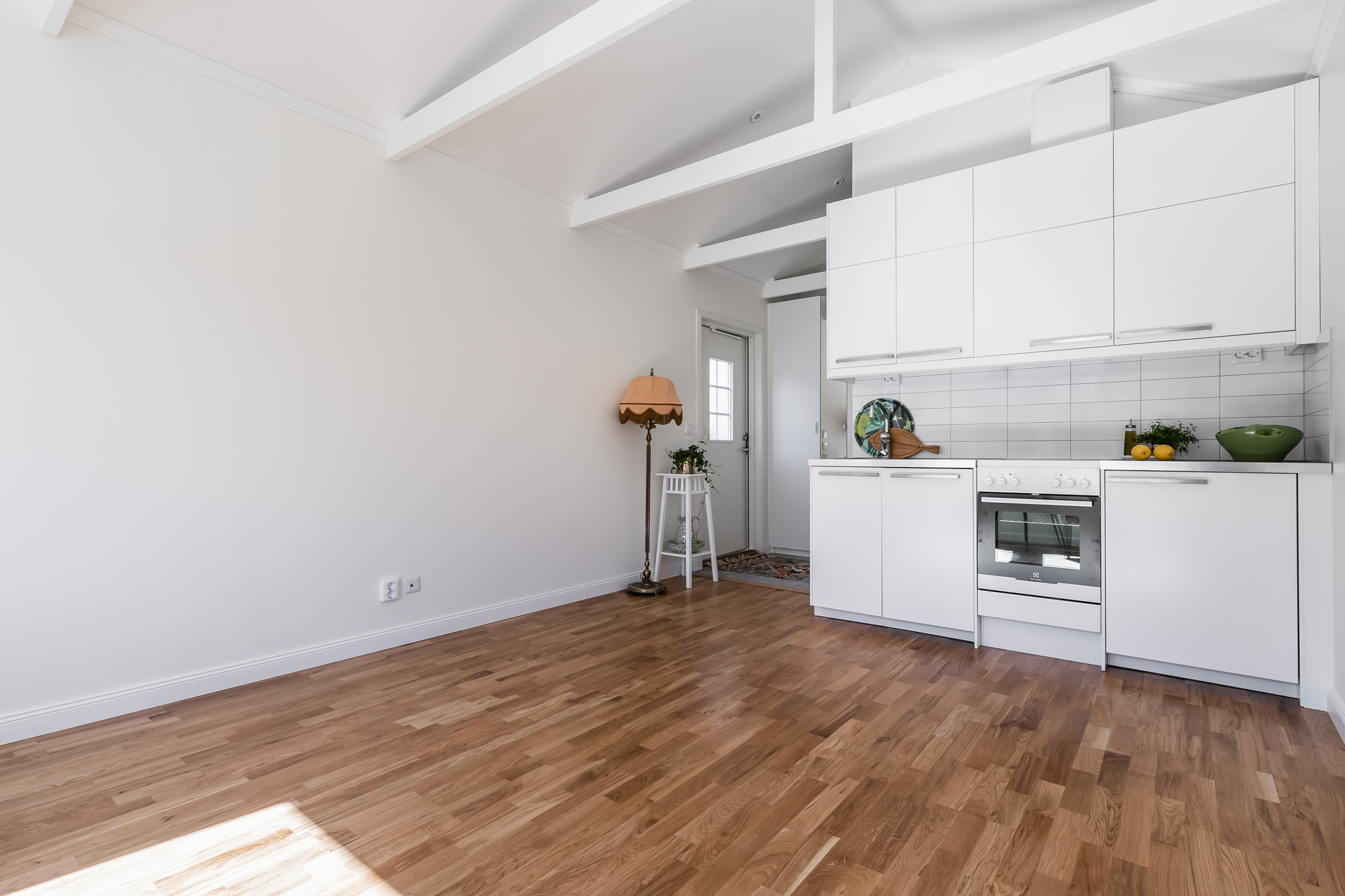 Lägenhet, 1 rooms, 30 sqm, Segeltorp – bild 5