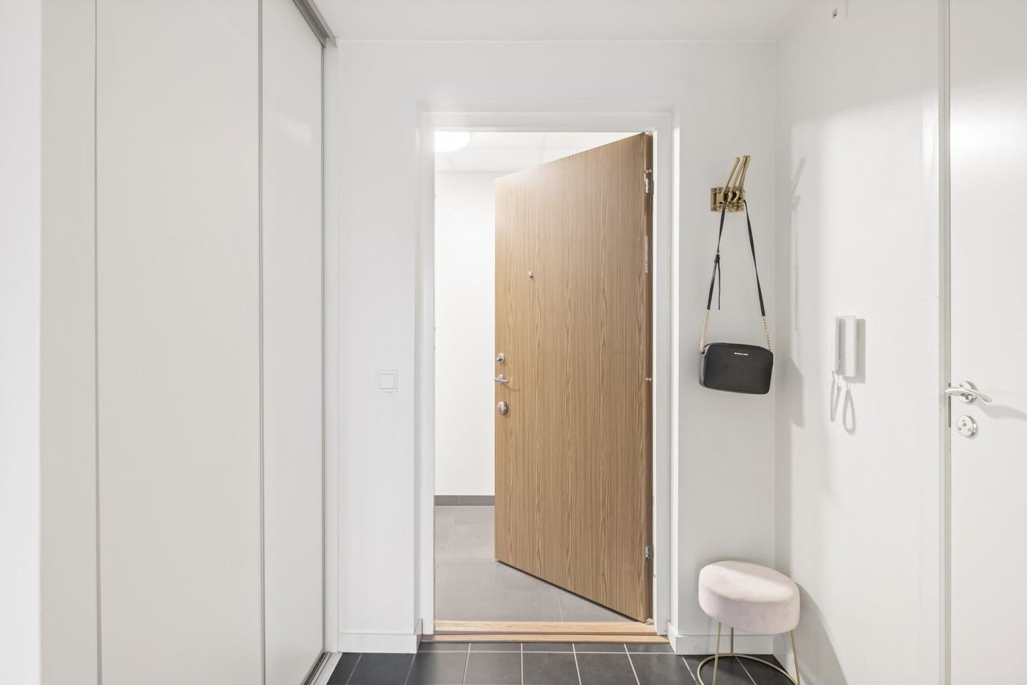 2 rok · 45 m² i Uppsala – bild 2