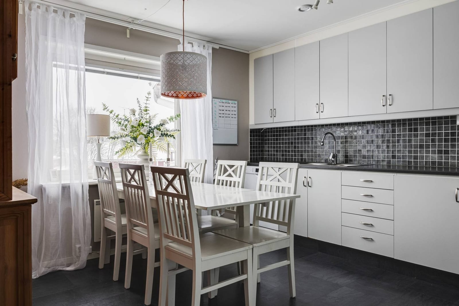 4 rok · 110 m² i Skellefteå – bild 11