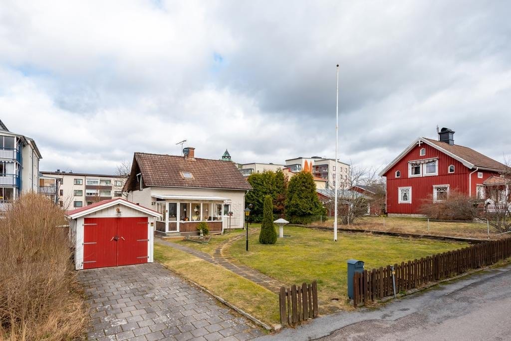 6 rok · 120 m² i Kumla – bild 2