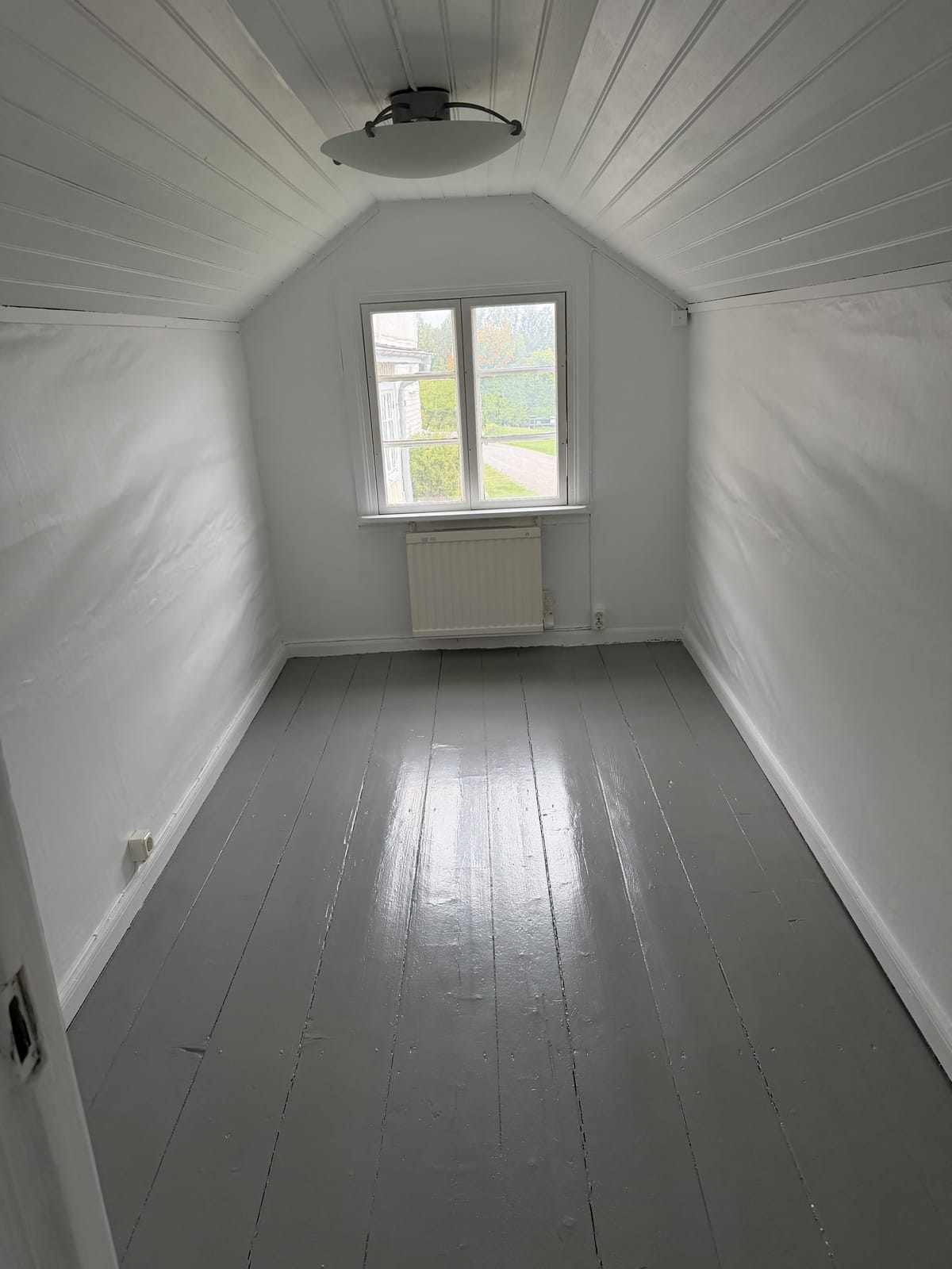 4 rok · 90 m² i Ellös – bild 3