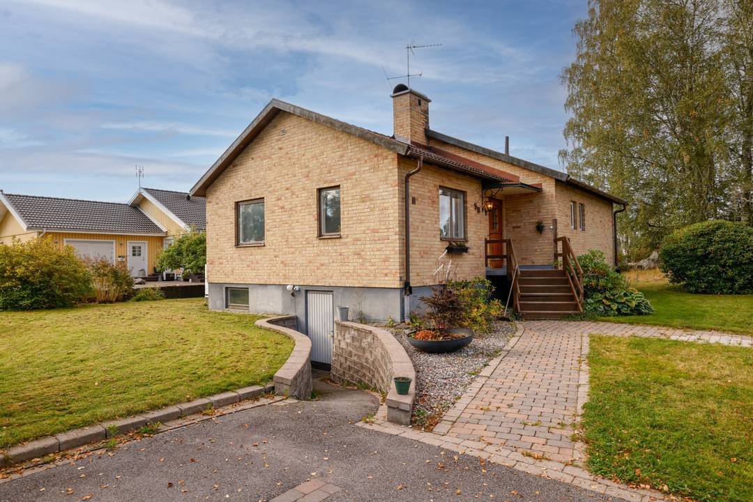 Villa/Hus, 5 rooms, 87 sqm, Kumla
