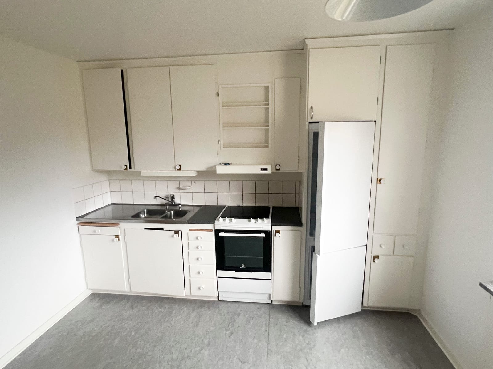 Lägenhet, 1 rooms, 37 sqm, Högsjö