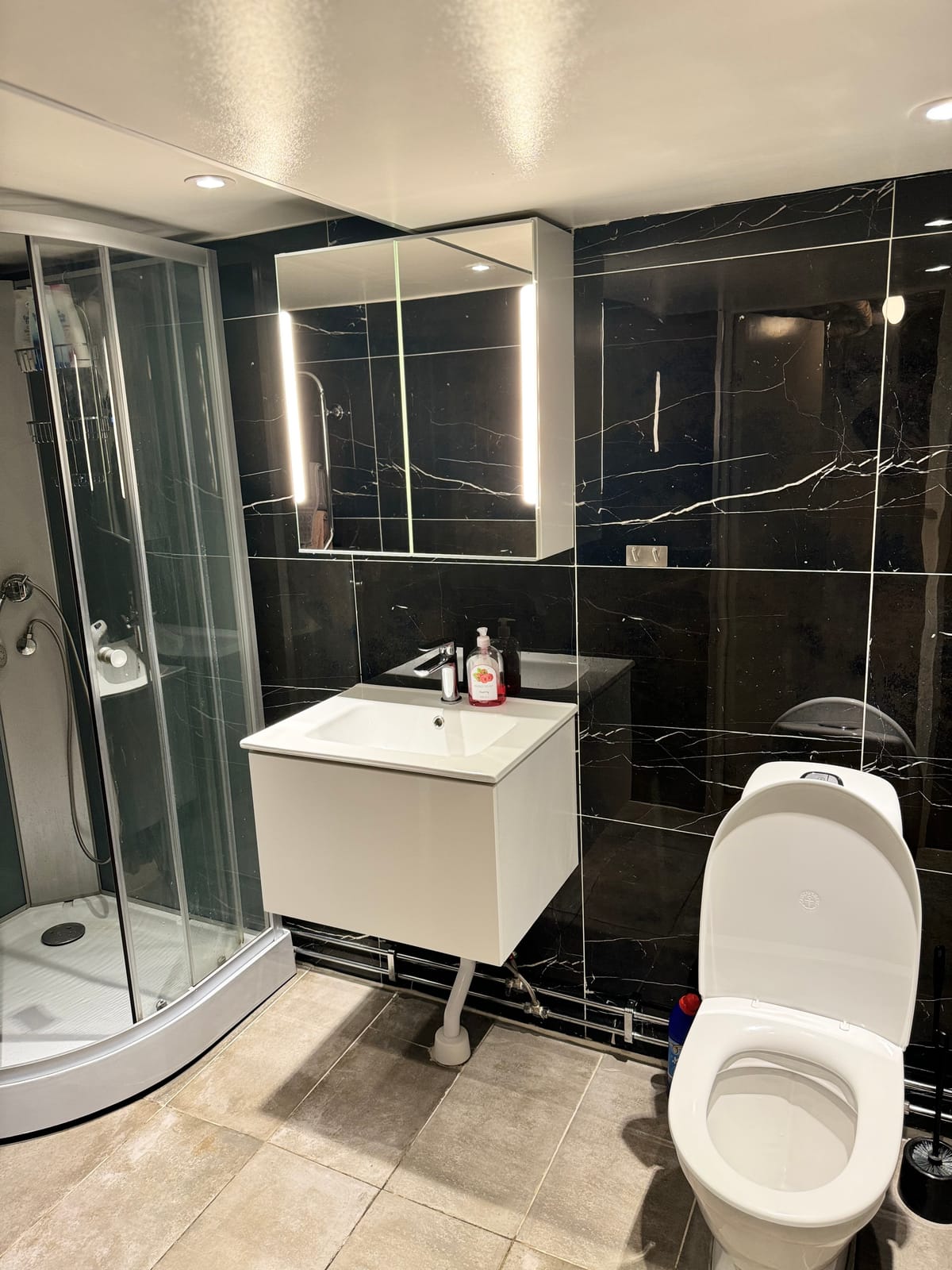 6 rok · 150 m² i Lilla Edet – bild 23