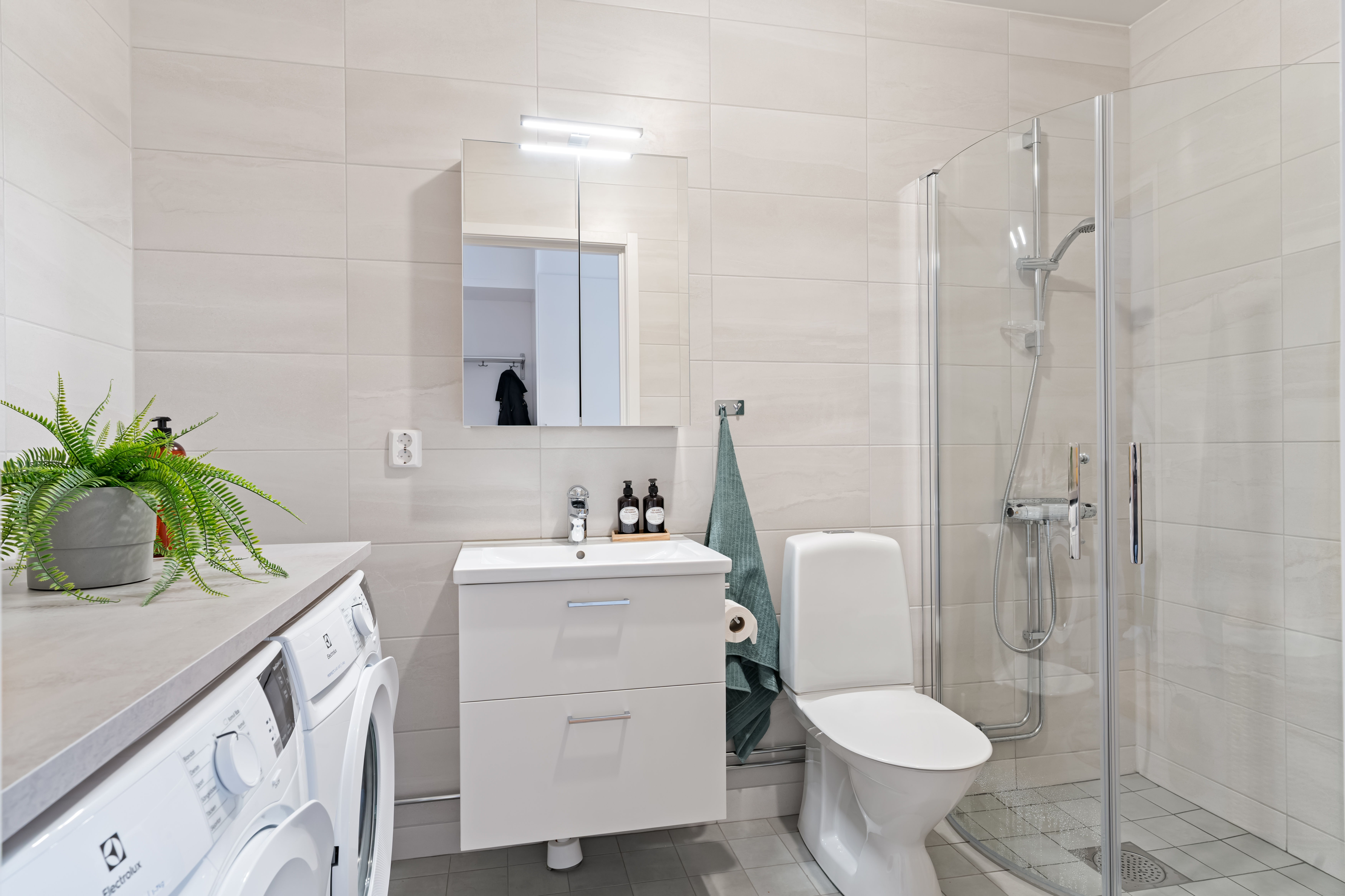 Lägenhet, 3 rooms, 64 sqm, Västerås – bild 3