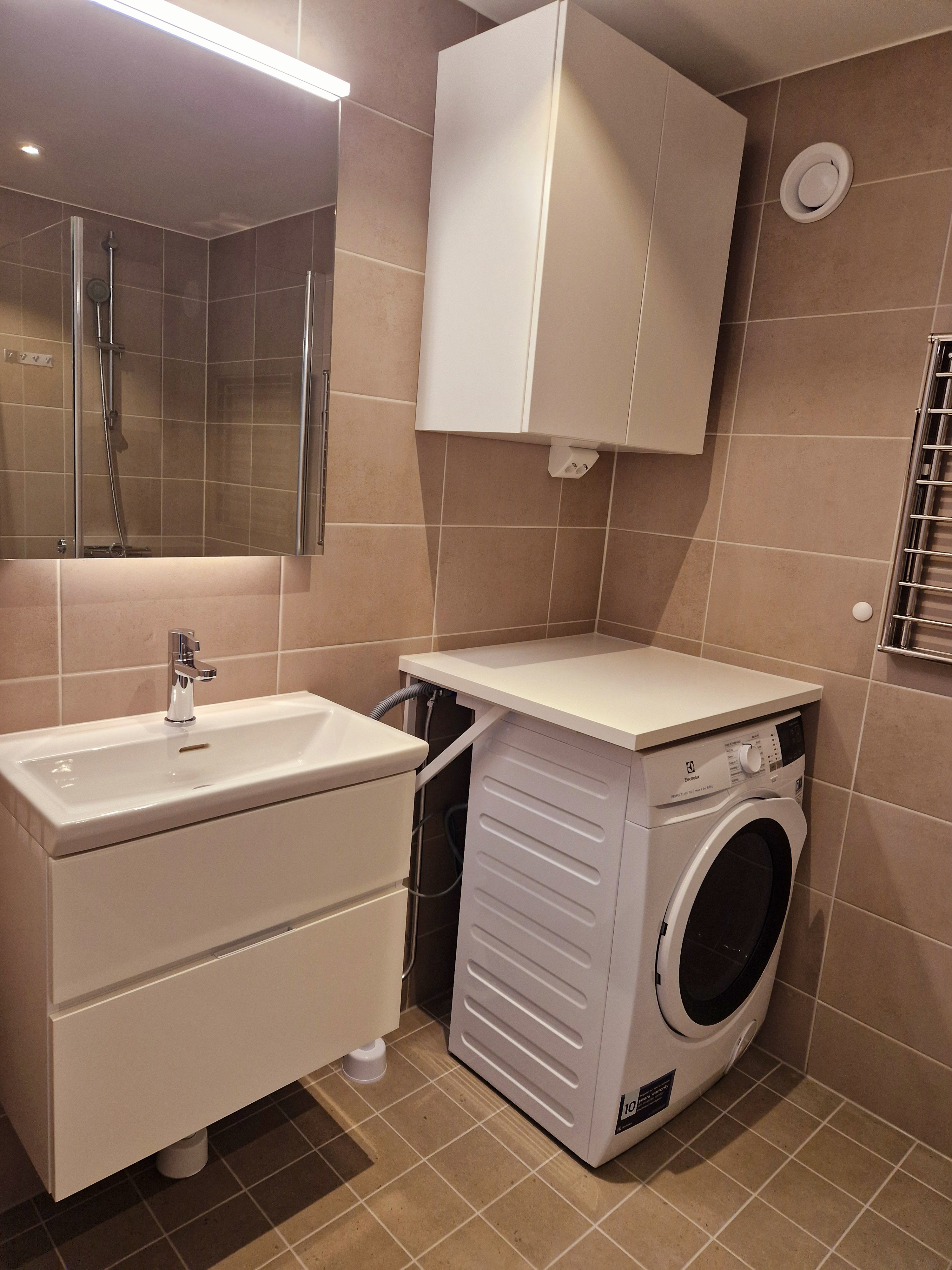 Lägenhet, 2 rooms, 33 sqm, Täby – bild 8