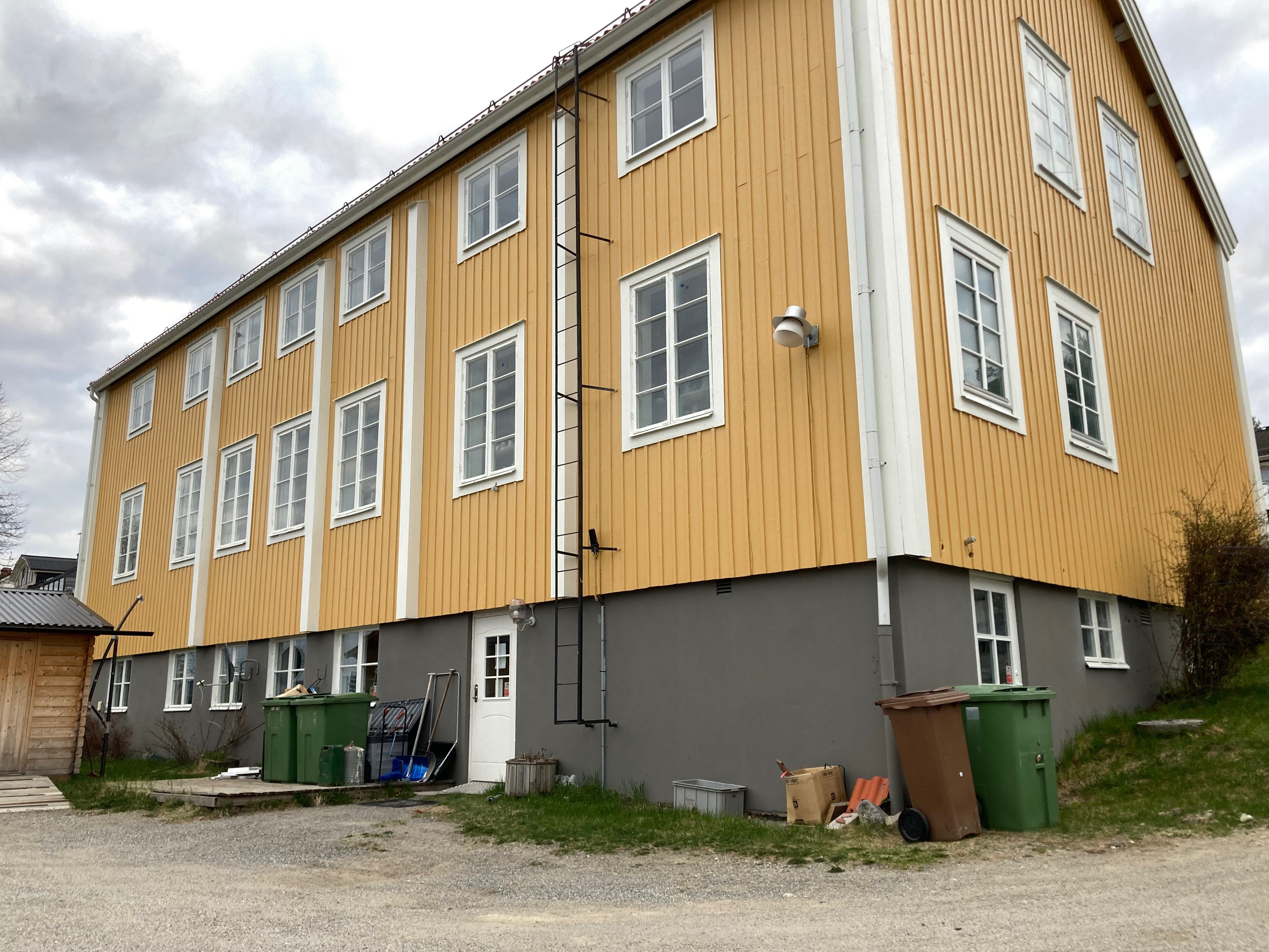 Villa/Hus, 6 rooms, 750 sqm, Fränsta – bild 2