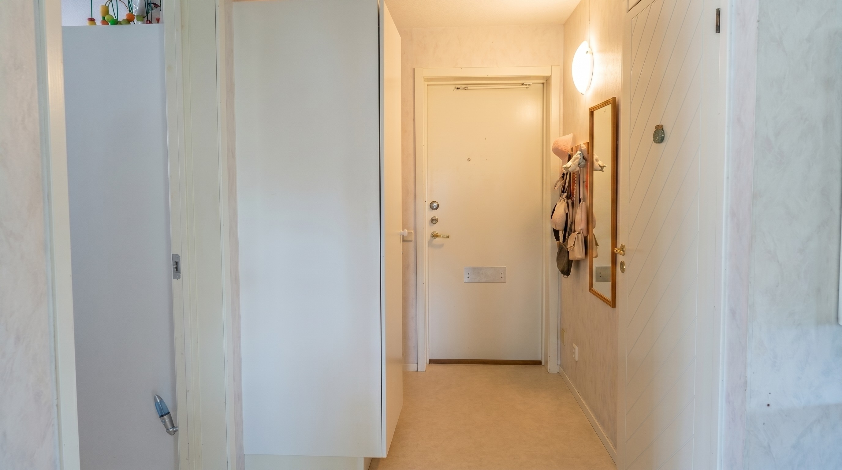 Lägenhet, 3 rooms, 76 sqm, Guldsmedshyttan – bild 6
