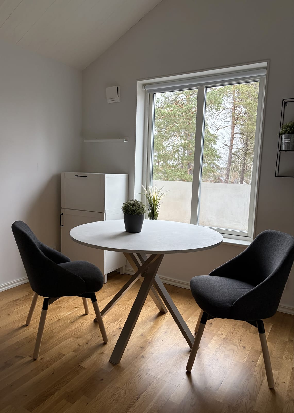 1 rok · 25 m² i Länna – Länna
