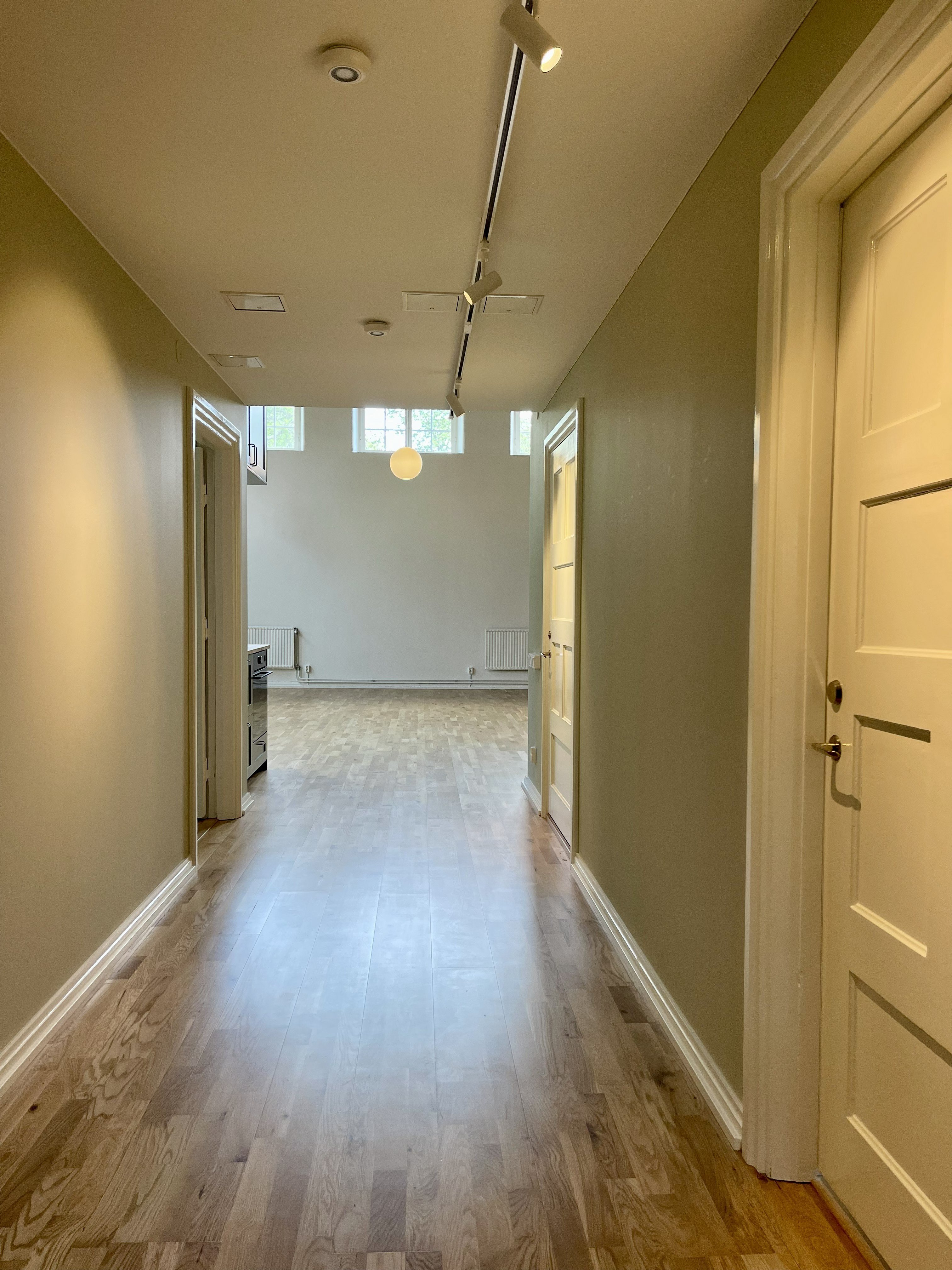 Lägenhet, 5 rooms, 169 sqm, Bro – bild 3