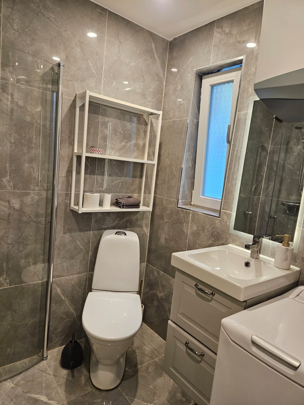 1 rok · 28 m² i Skogås – bild 3