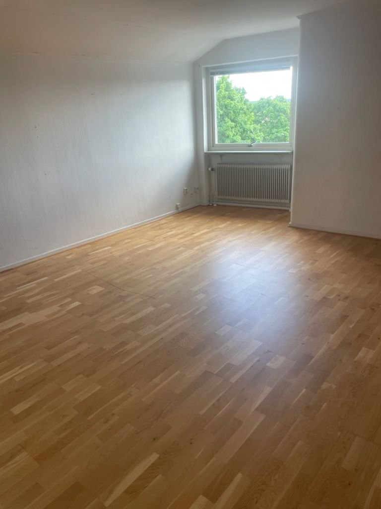 Lägenhet, 1 rooms, 43 sqm, Smålandsstenar – bild 2