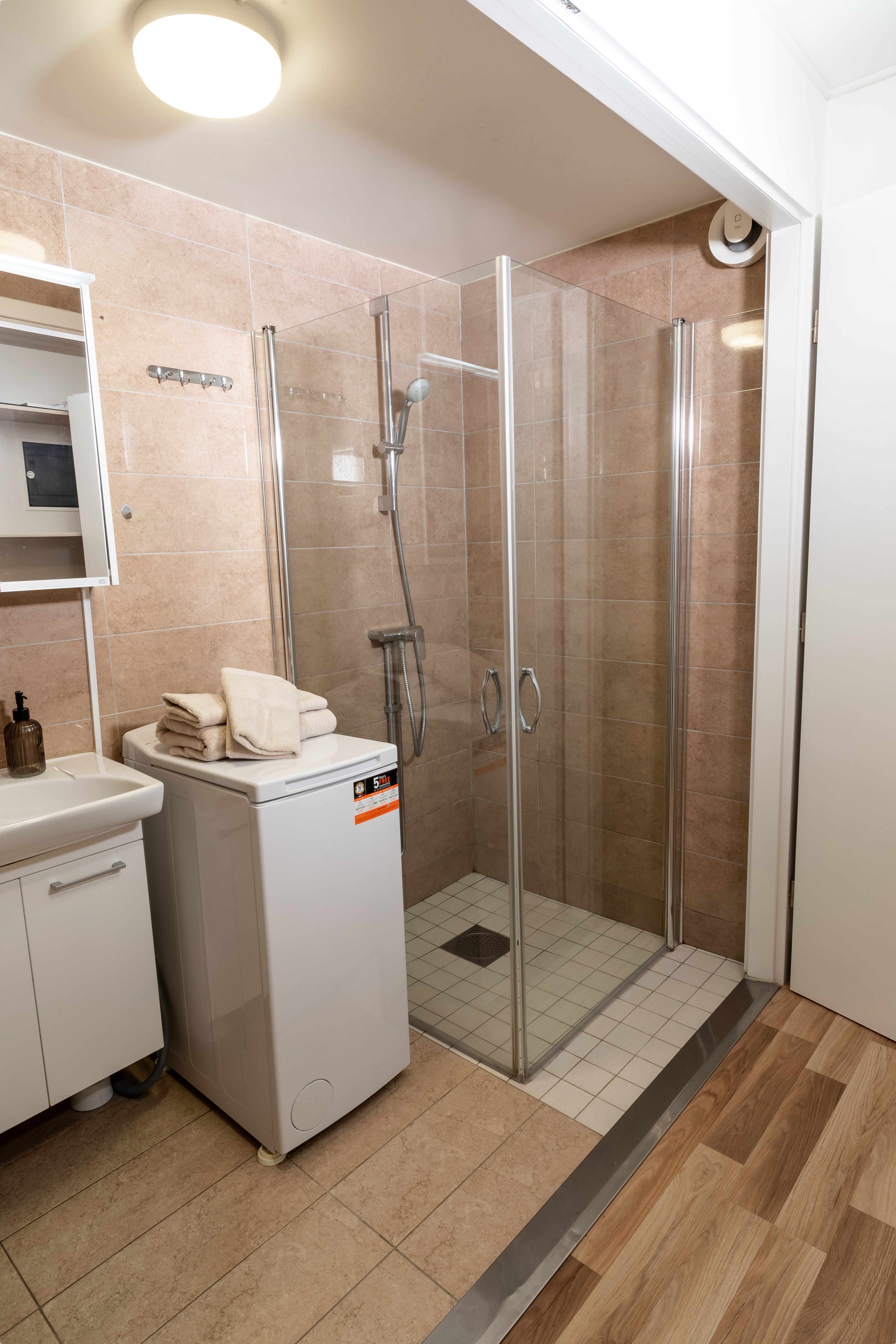 Lägenhet, 1 rooms, 25 sqm, Upplands Väsby – bild 2