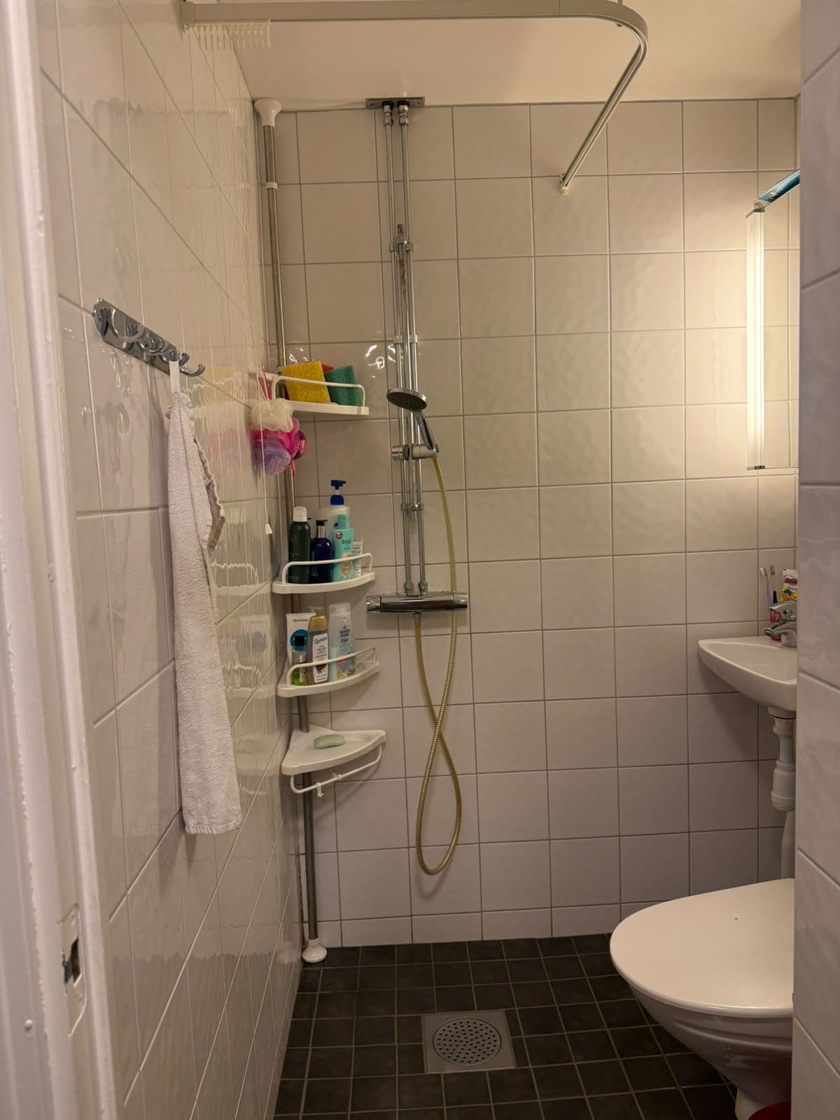2 rok · 27 m² i Tyresö – bild 7