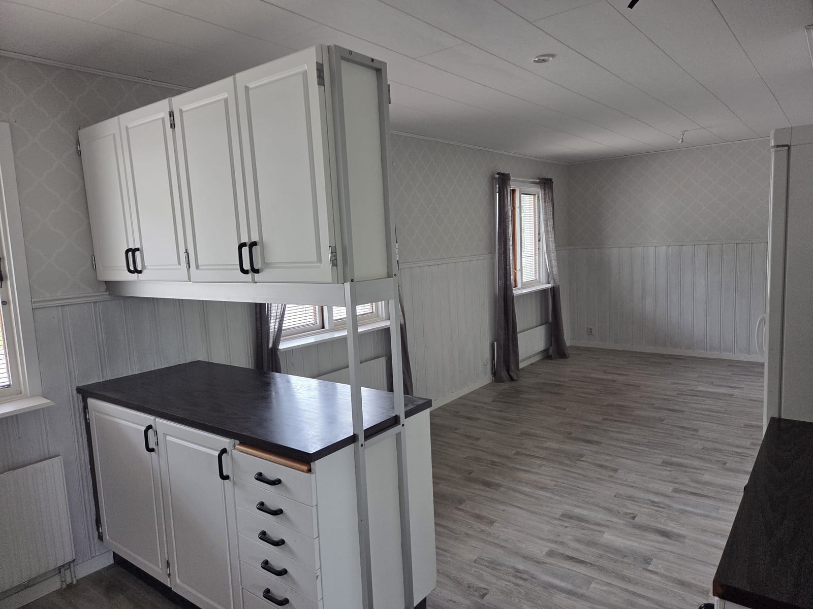 4 rok · 120 m² i Bergvik – bild 3