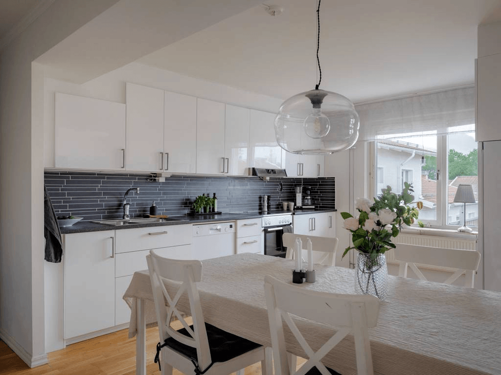 4 rok · 84 m² i Sollentuna – bild 7