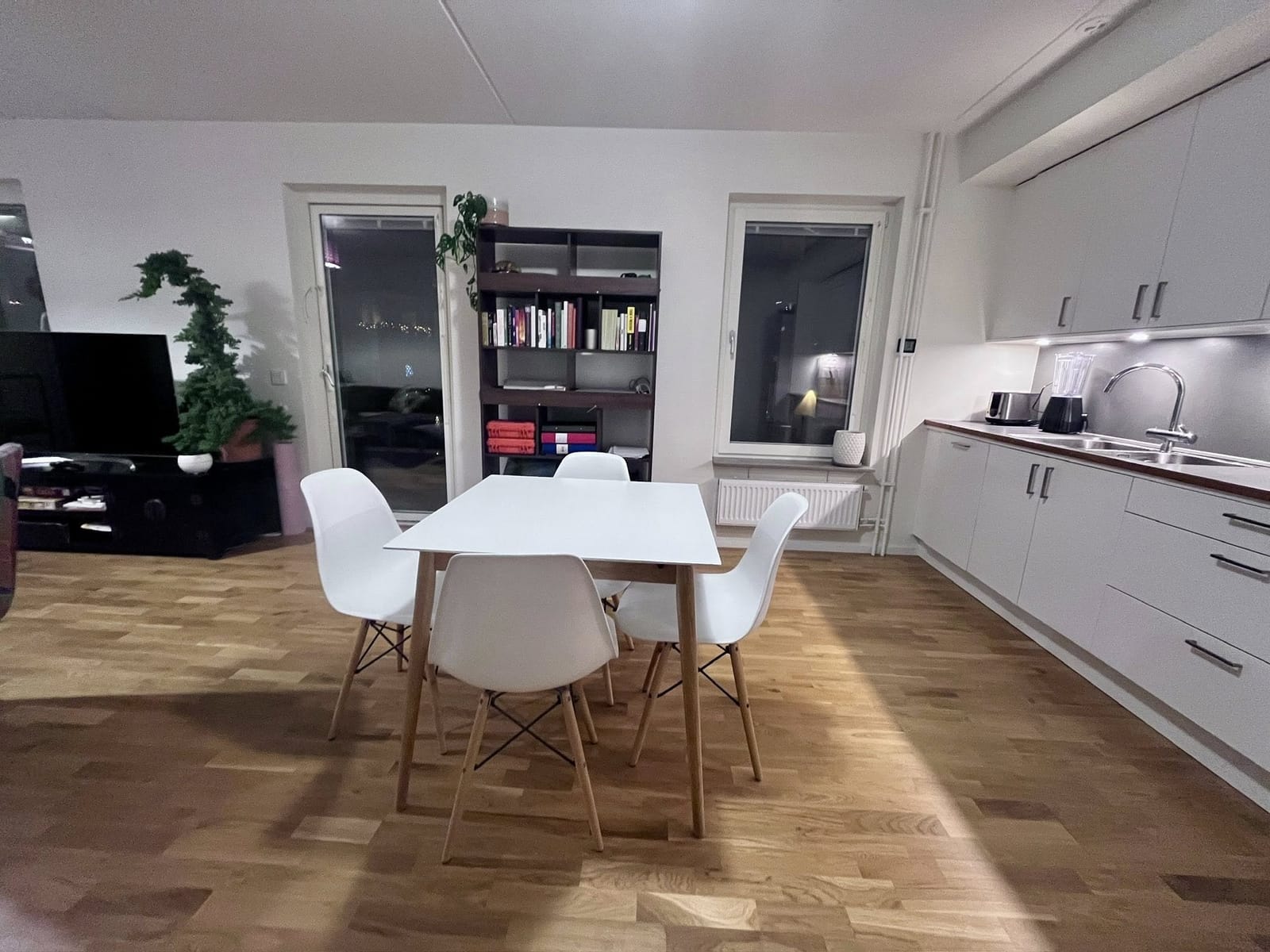 2 rok · 51 m² i Vega – Vega