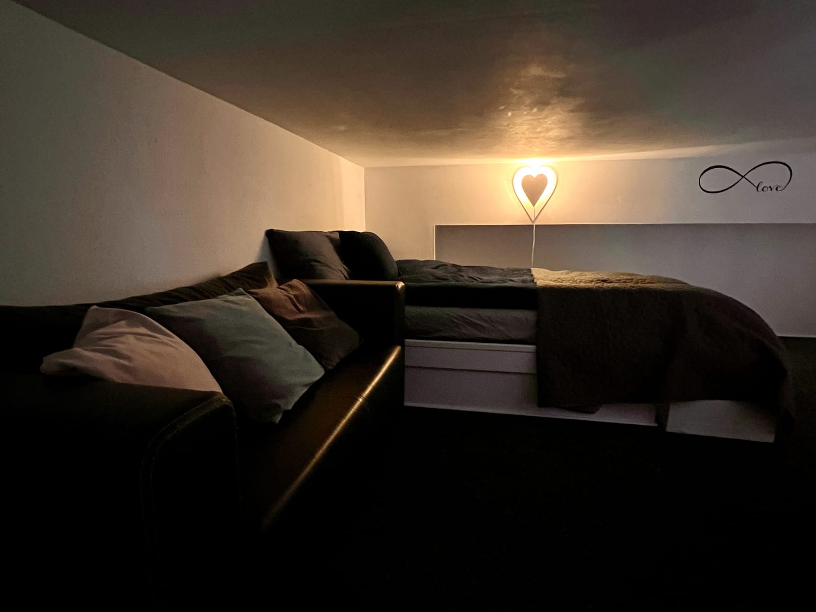 2 rok · 30 m² i Smedjebacken – bild 3