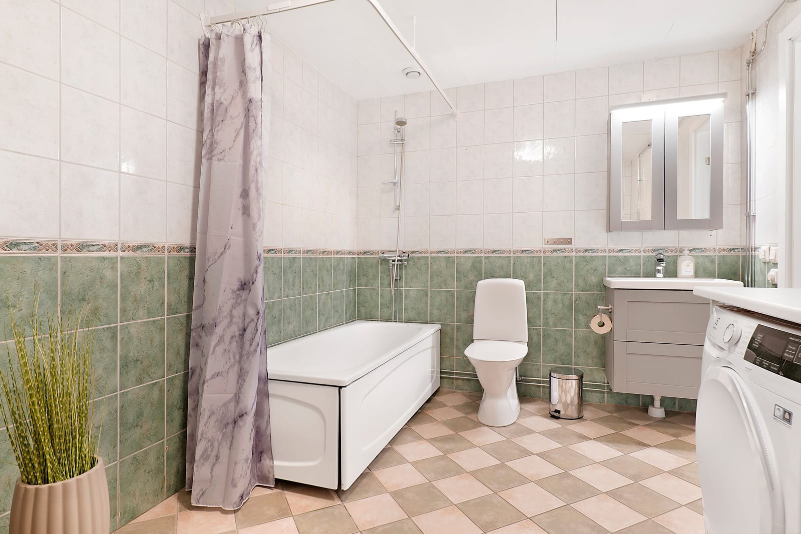5 rok · 145 m² i Boden – bild 8