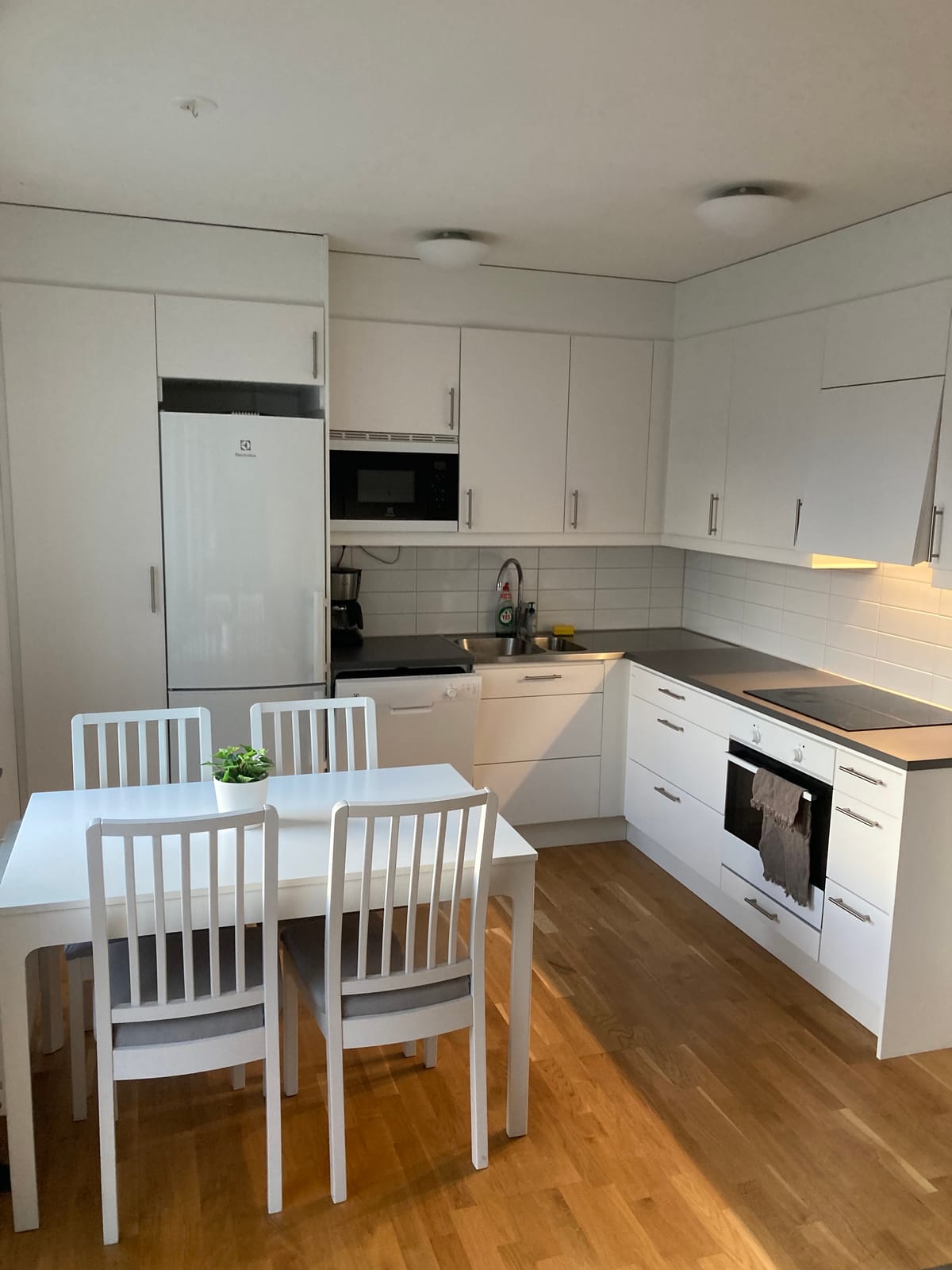 Lägenhet, 1 rooms, 36 sqm, Vällingby