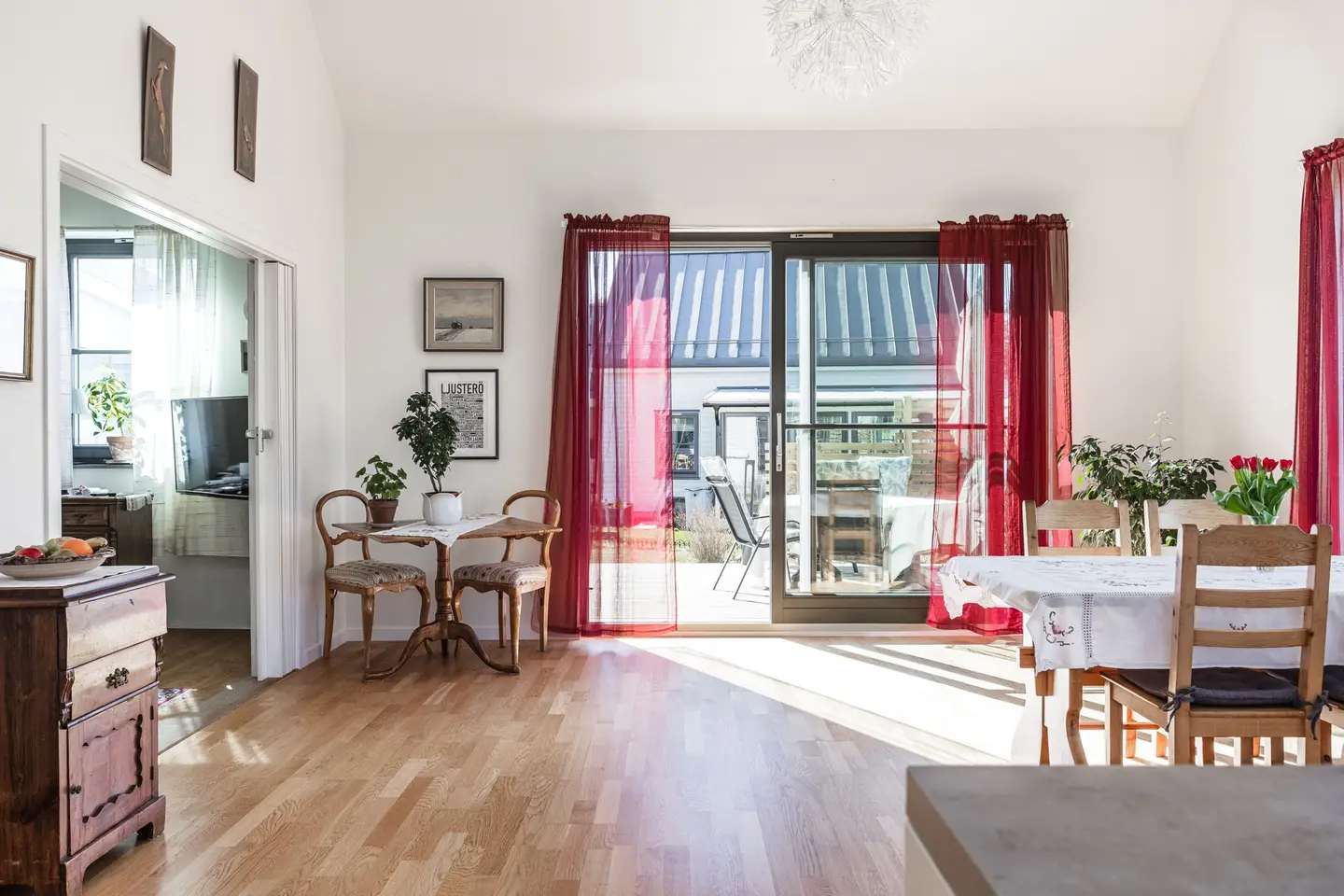 4 rok · 97 m² i Ljusterö – bild 5